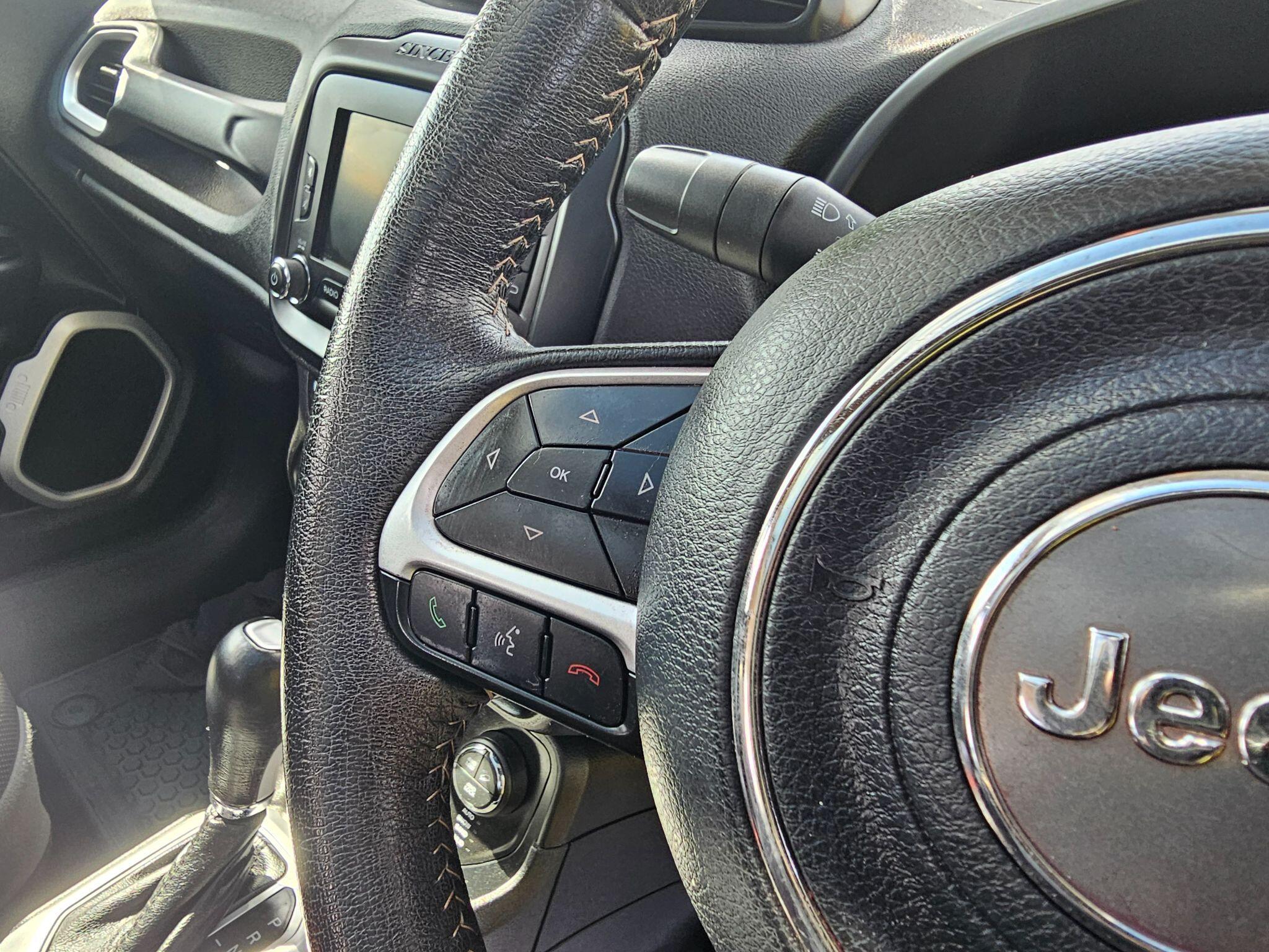 Jeep Renegade - Image 21