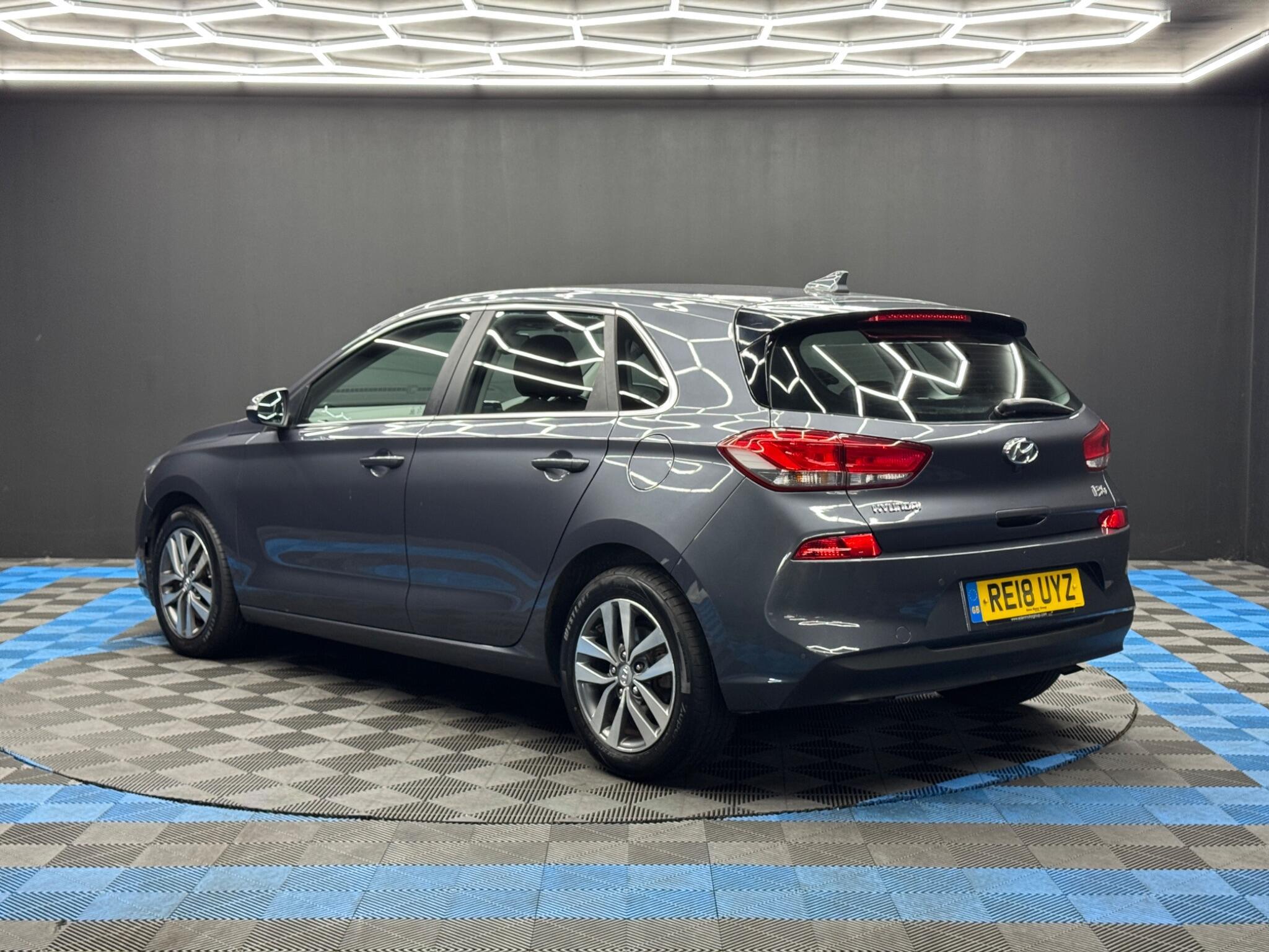 Hyundai i30 - Image 7