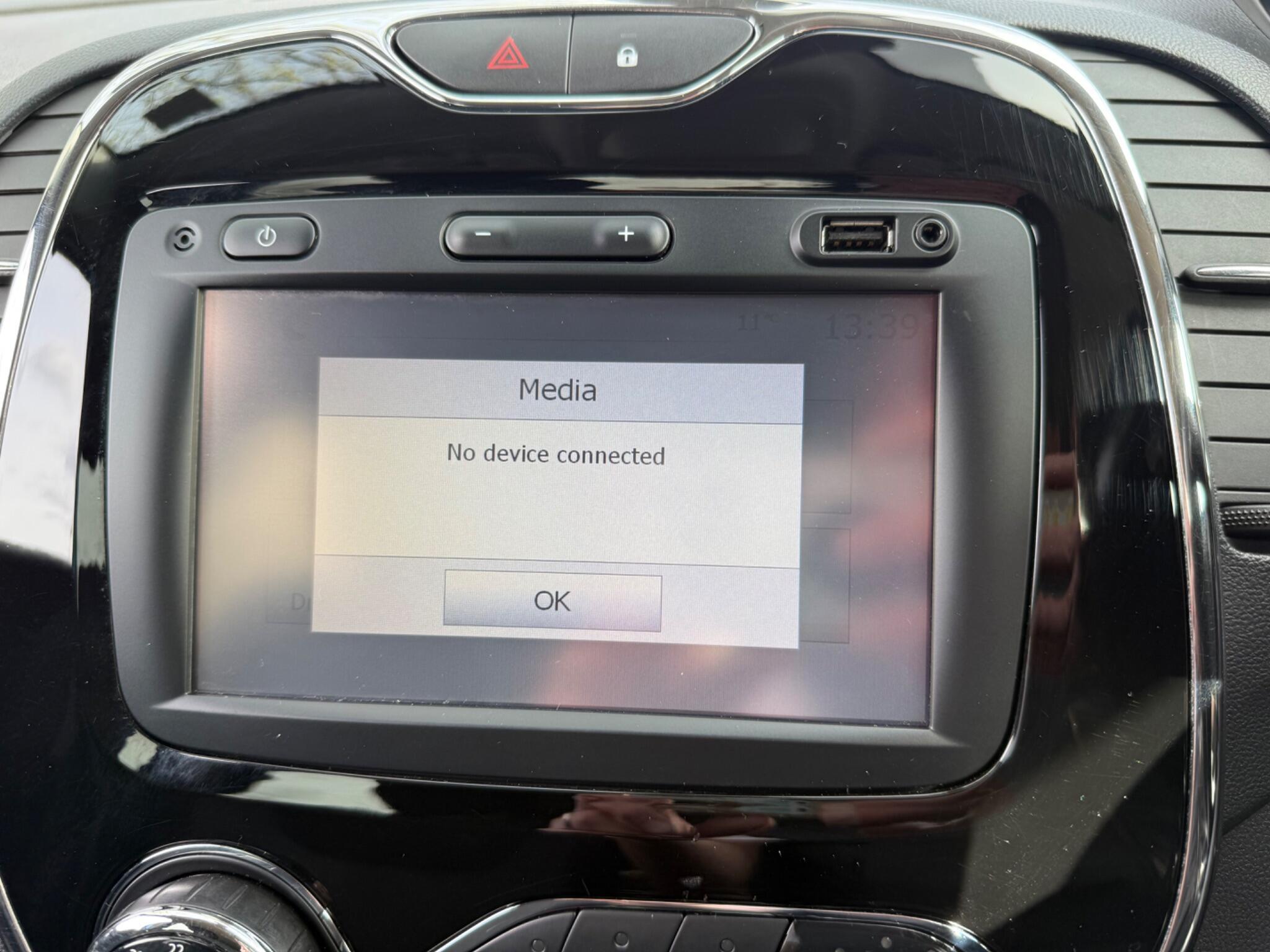 Renault Captur - Image 53