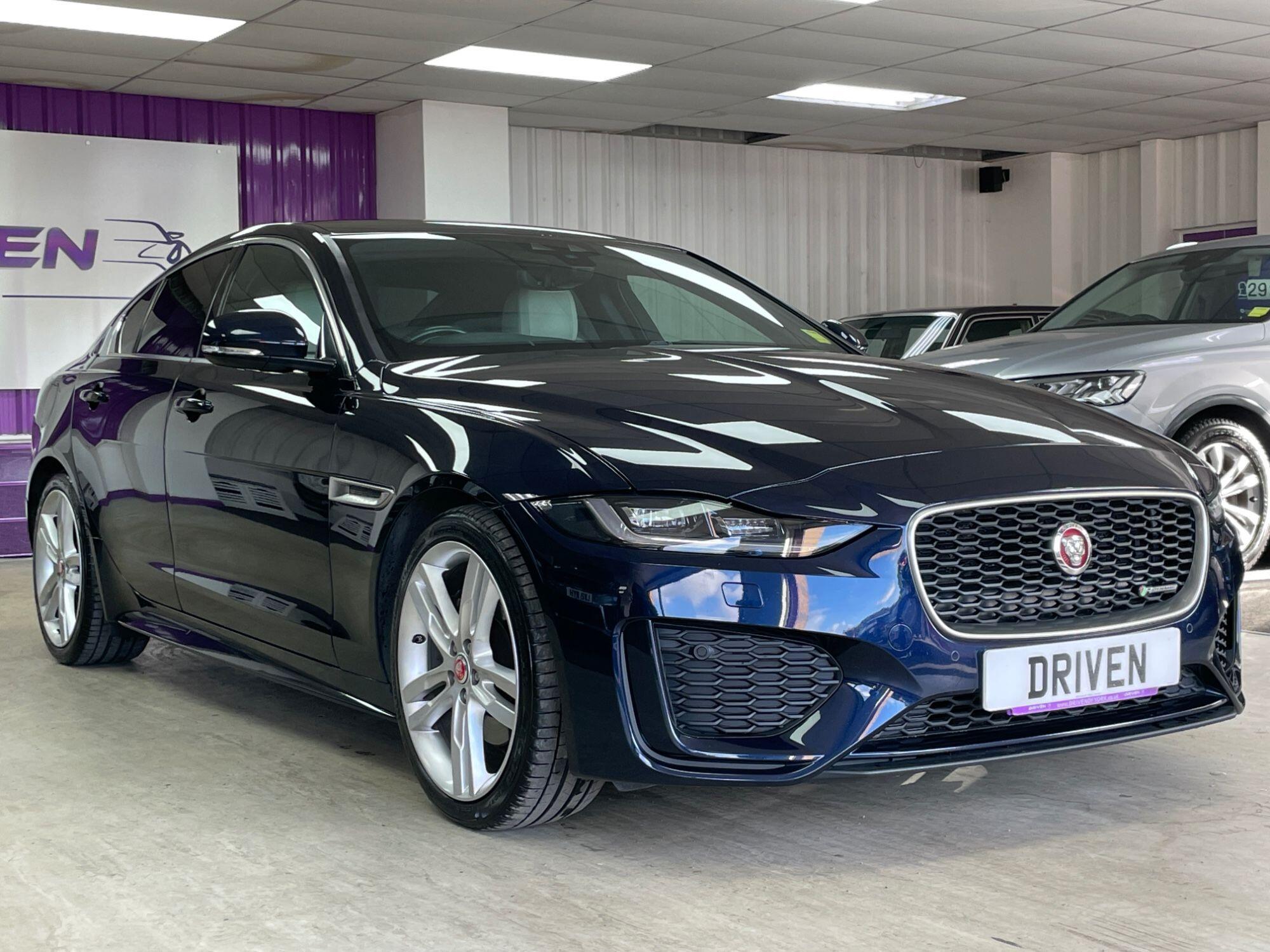 Jaguar XE - Image 4