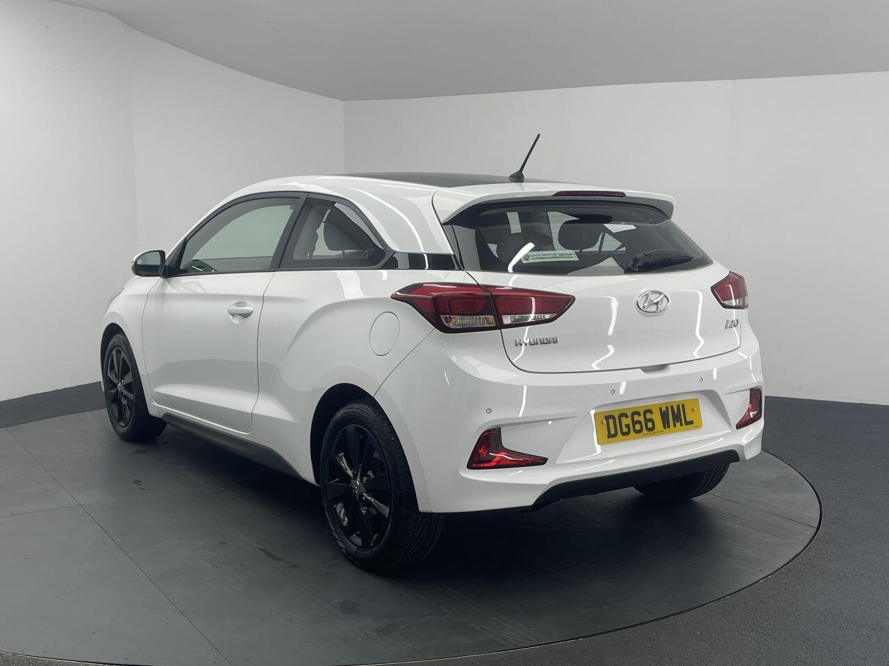 Hyundai i20 - Image 10