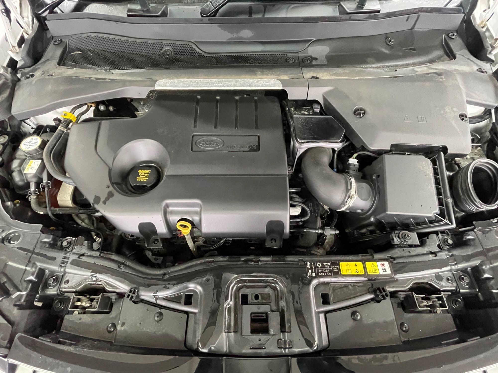 Land Rover DISCOVERY SPORT - Image 18