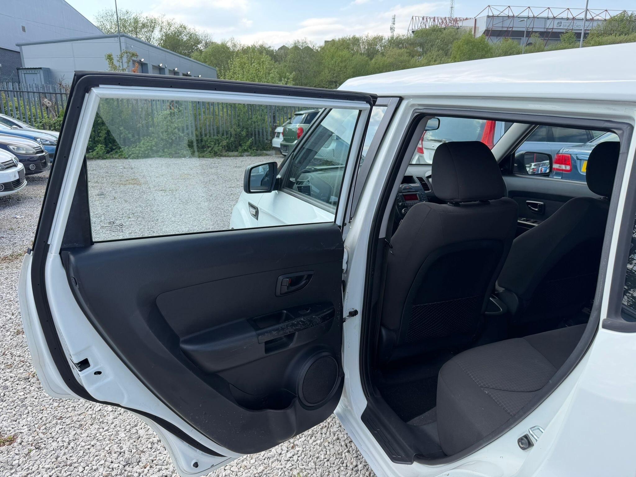 Kia Soul - Image 11