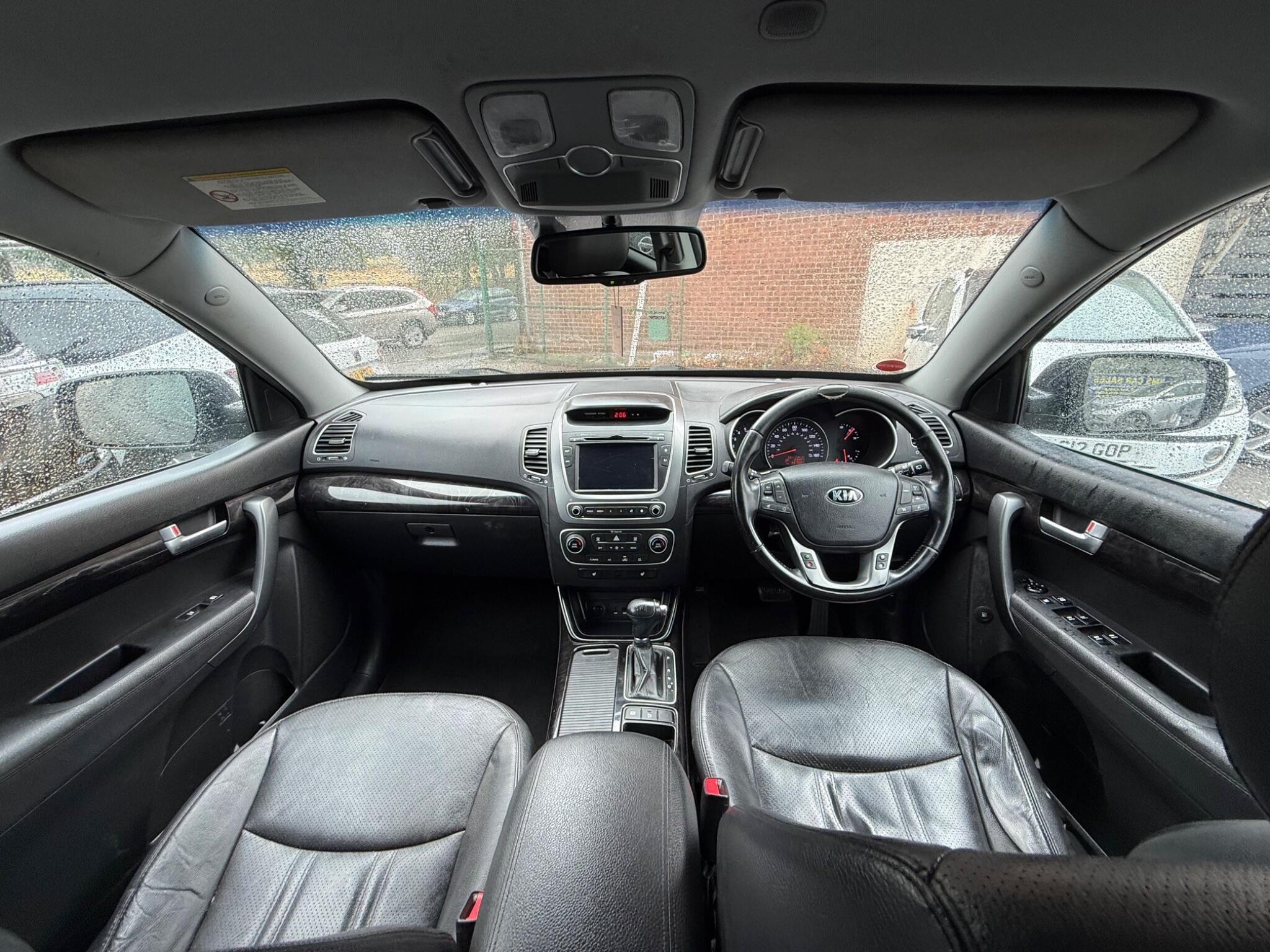 Kia Sorento - Image 18