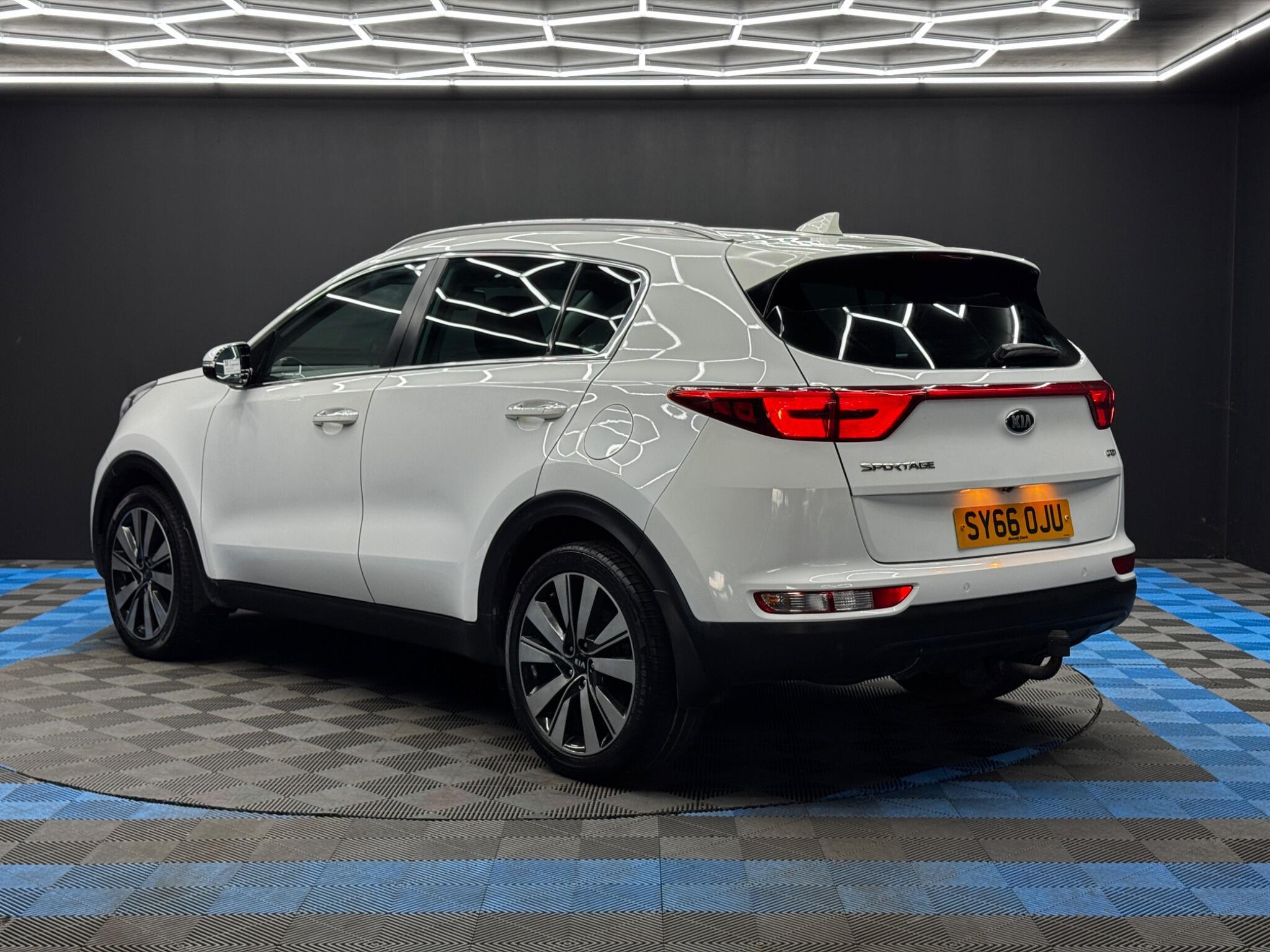 Kia Sportage - Image 7