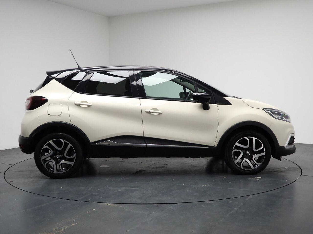 Renault Captur - Image 14