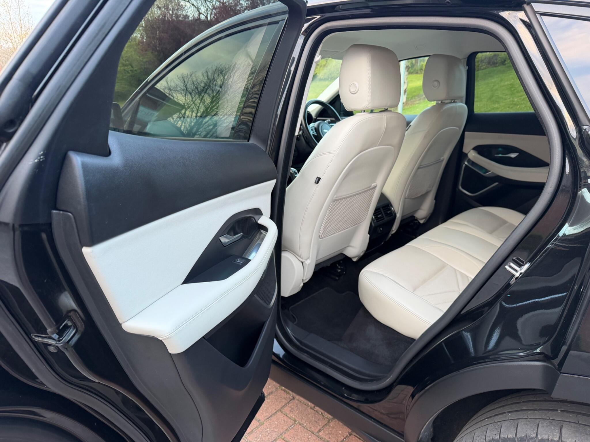 Jaguar E-Pace - Image 41