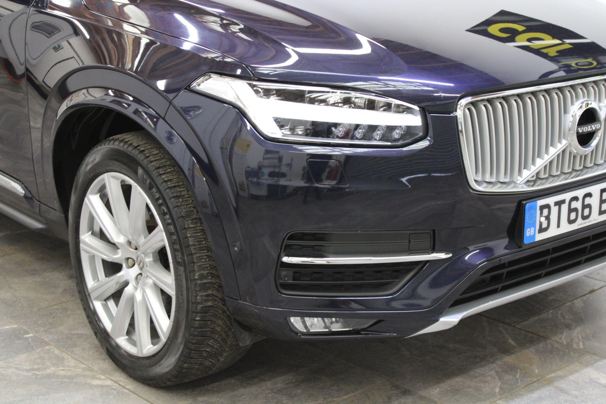 Volvo XC90 - Image 63