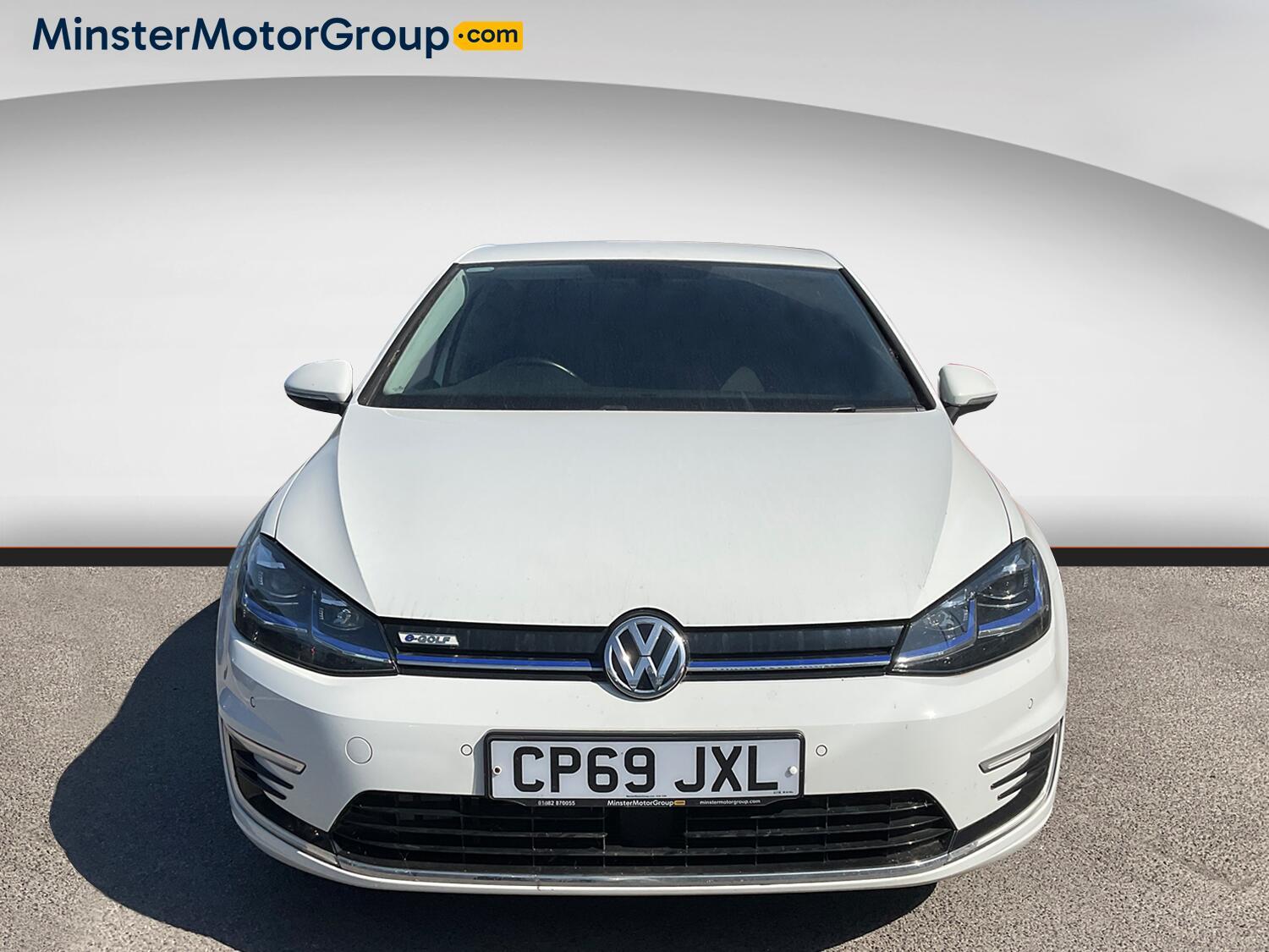 Volkswagen e-Golf - Image 5