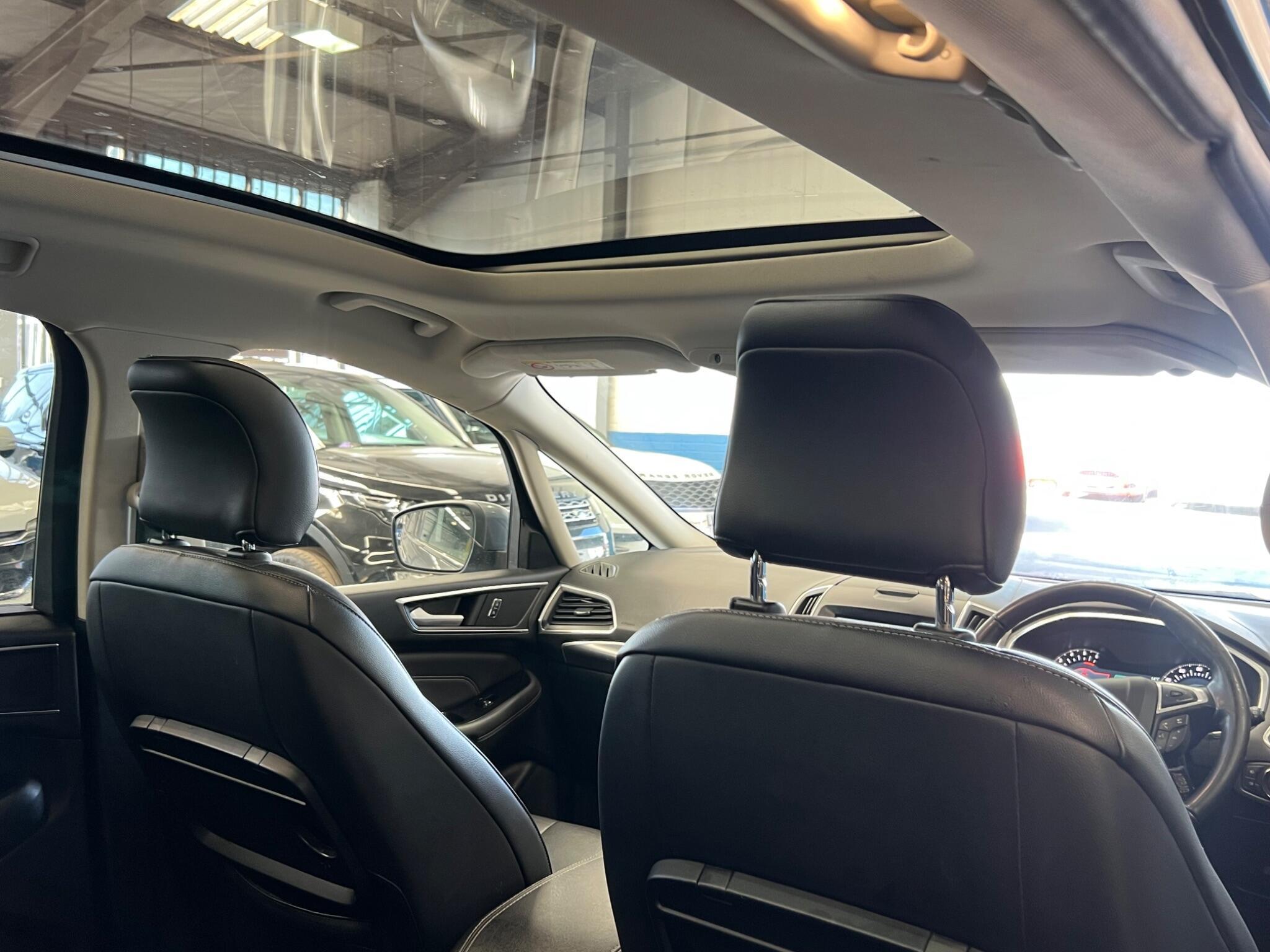 Ford S-MAX - Image 22