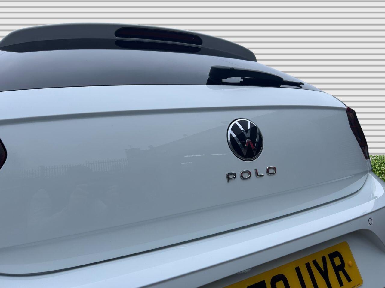 Volkswagen Polo - Image 12