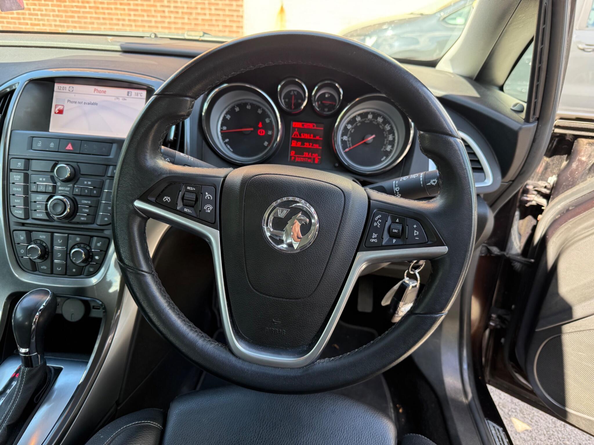 Vauxhall Astra - Image 19