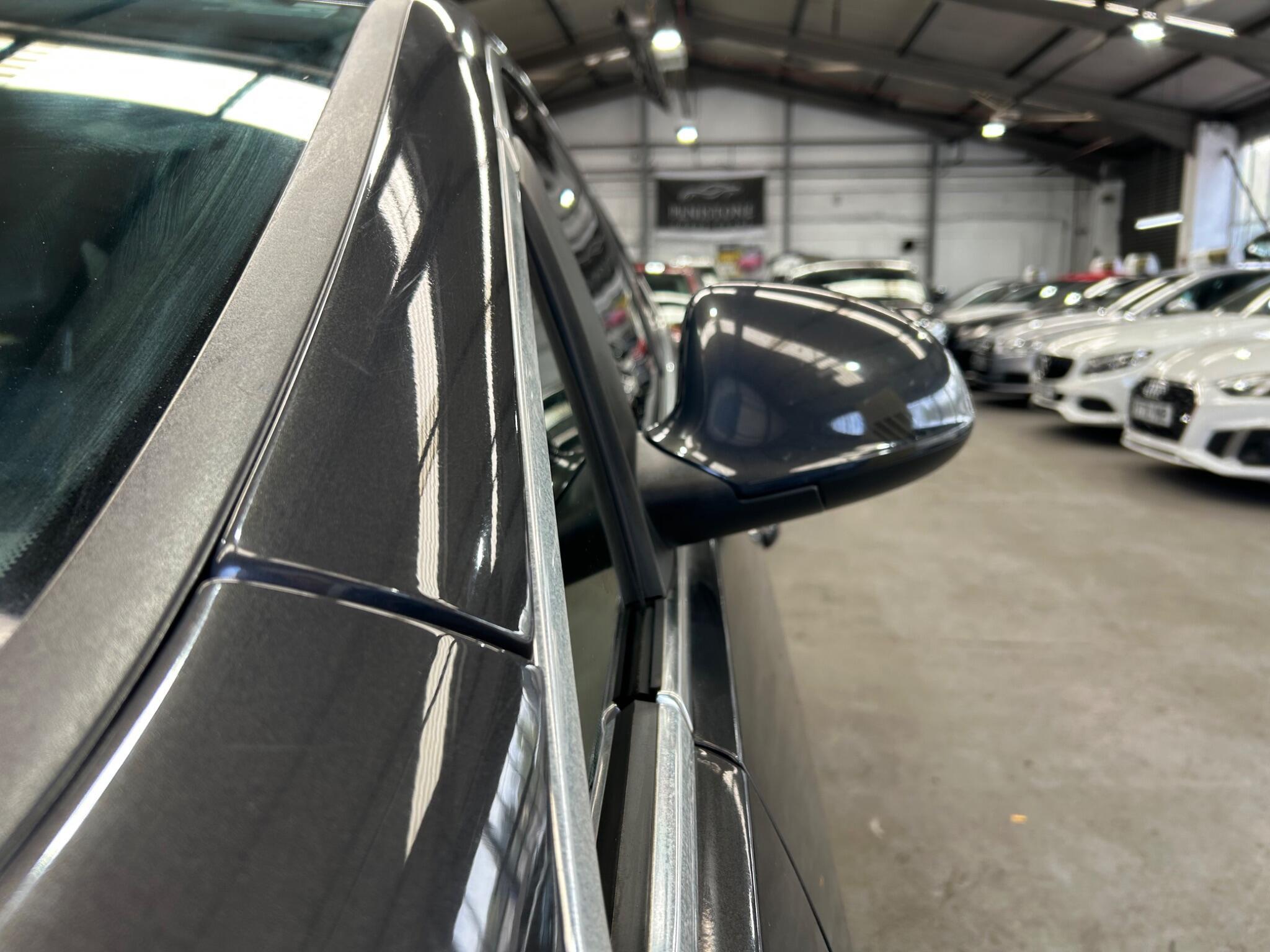 Vauxhall Astra - Image 9