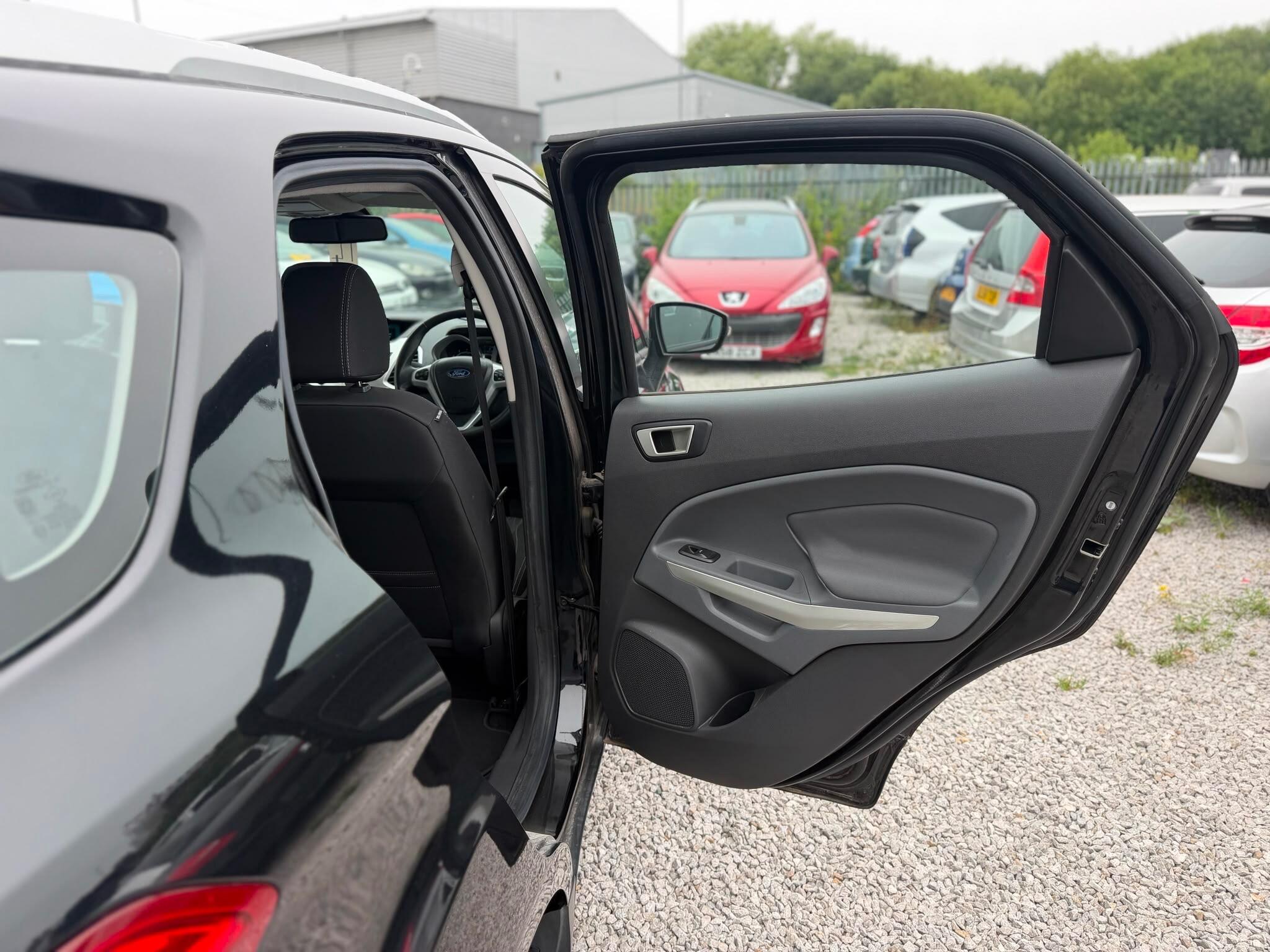 Ford Ecosport - Image 11