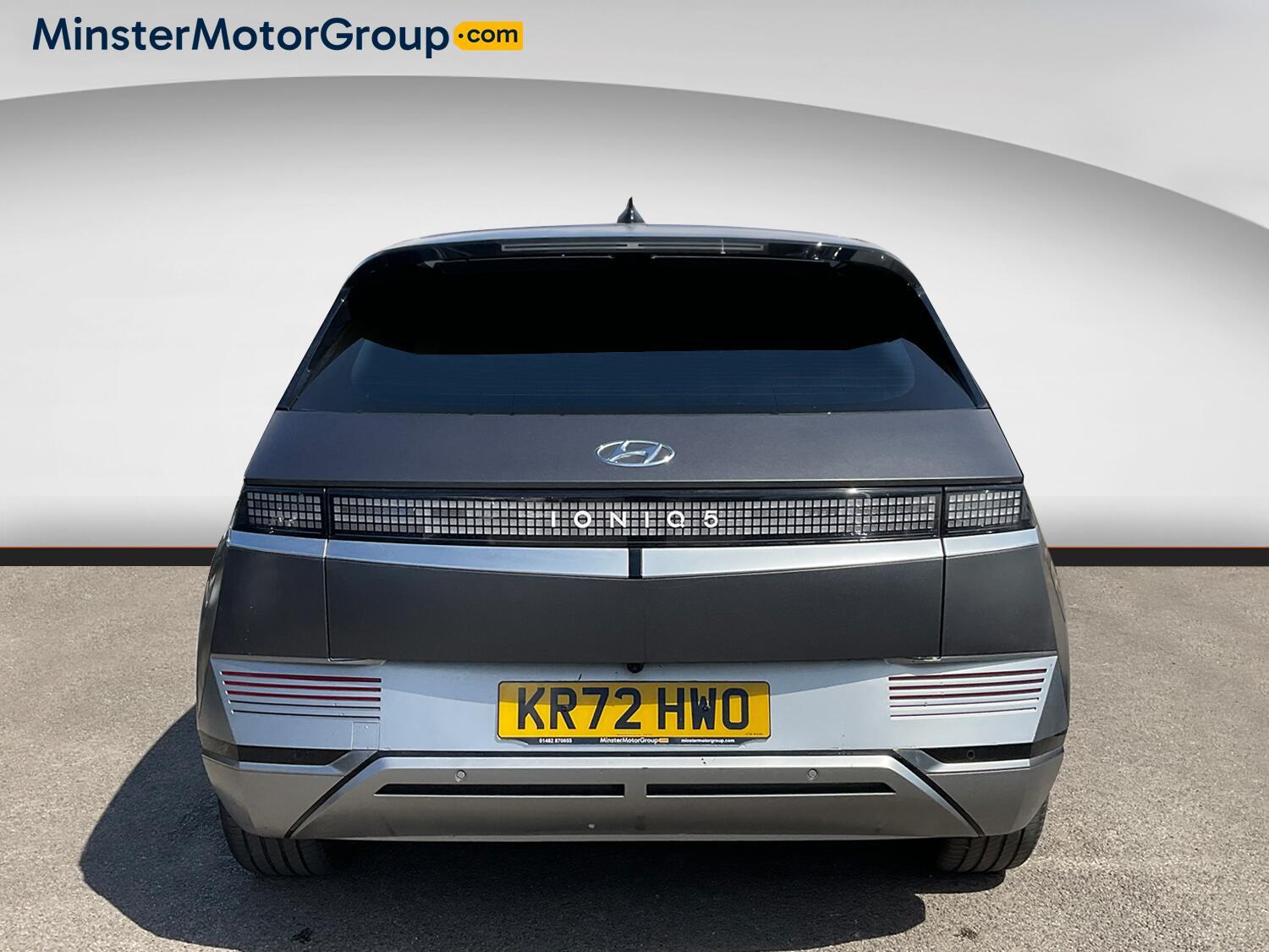 Hyundai Ioniq 5 - Image 3