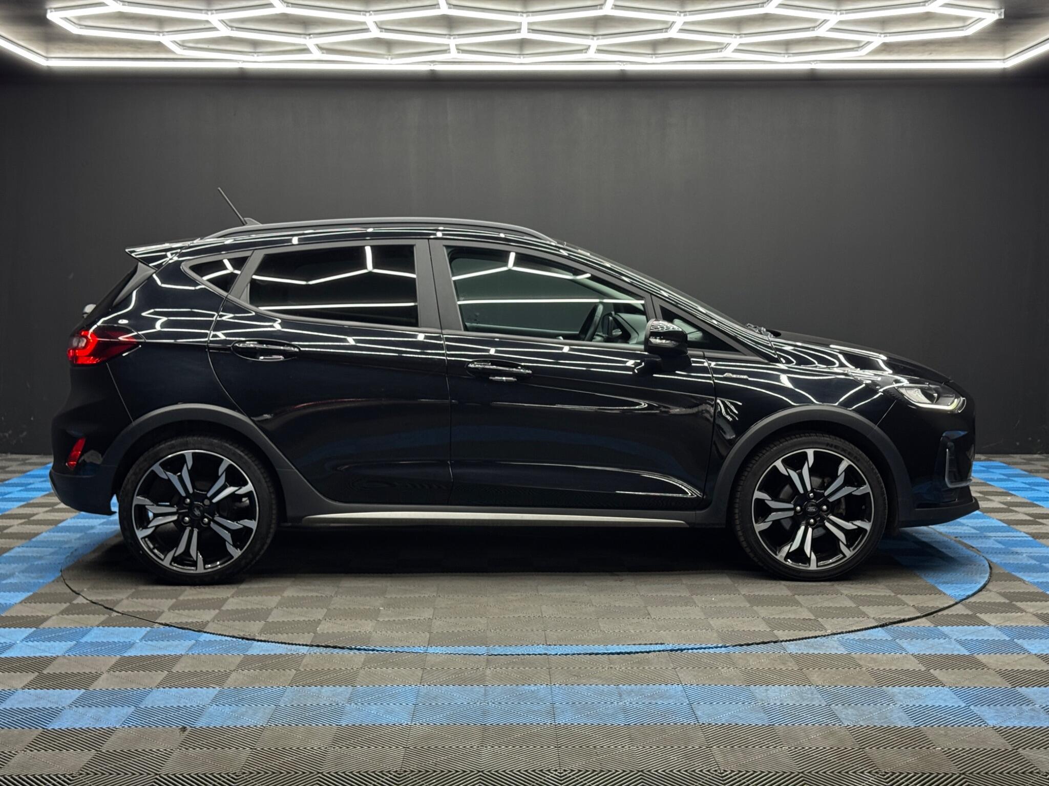 Ford Fiesta - Image 4