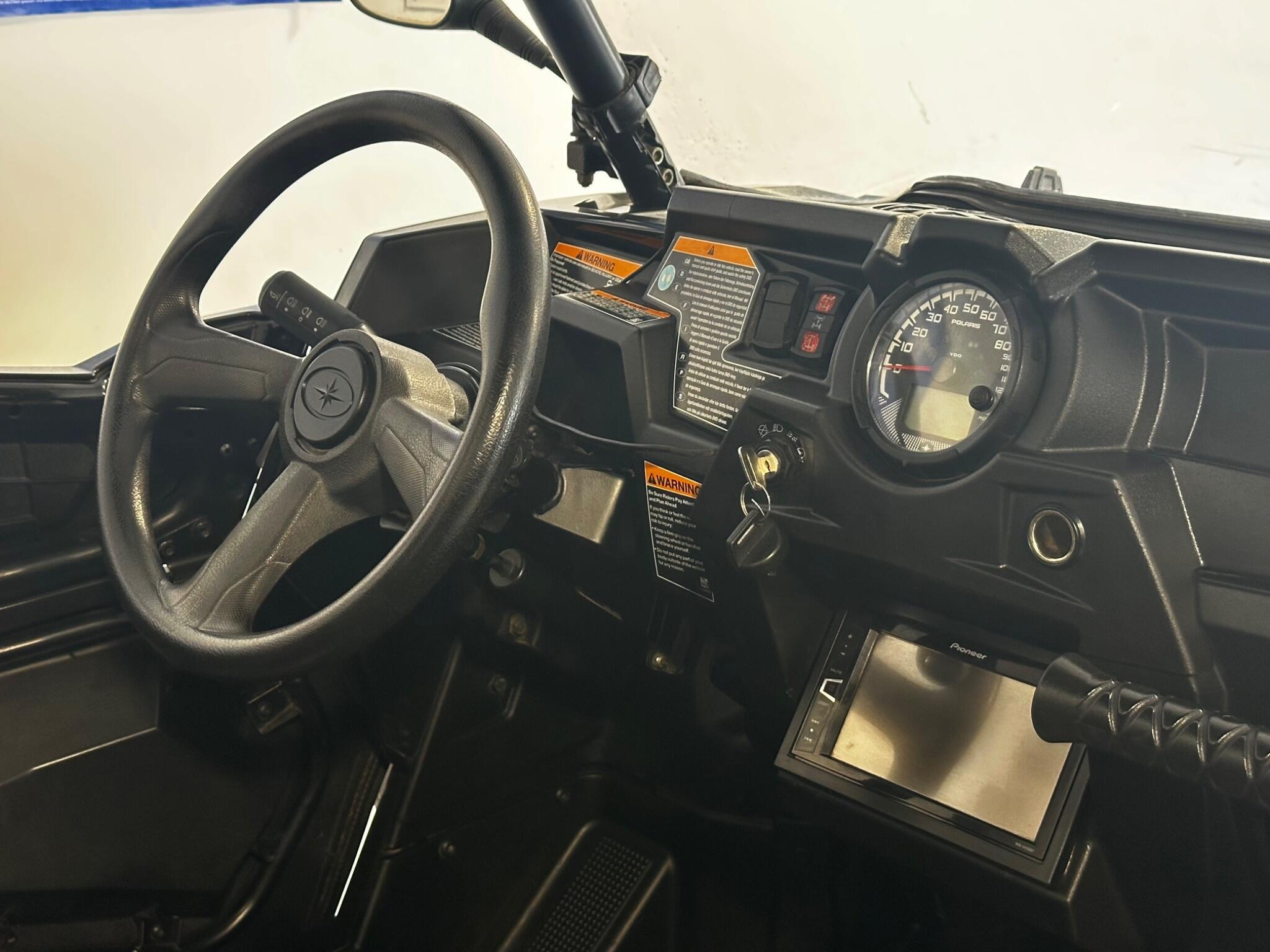 Polaris RZR-XP LE Petrol - Image 16