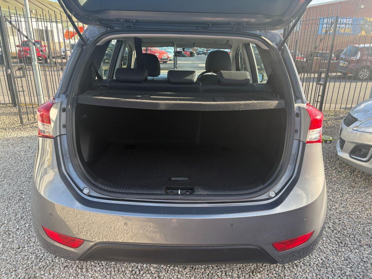 Hyundai ix20 - Image 9