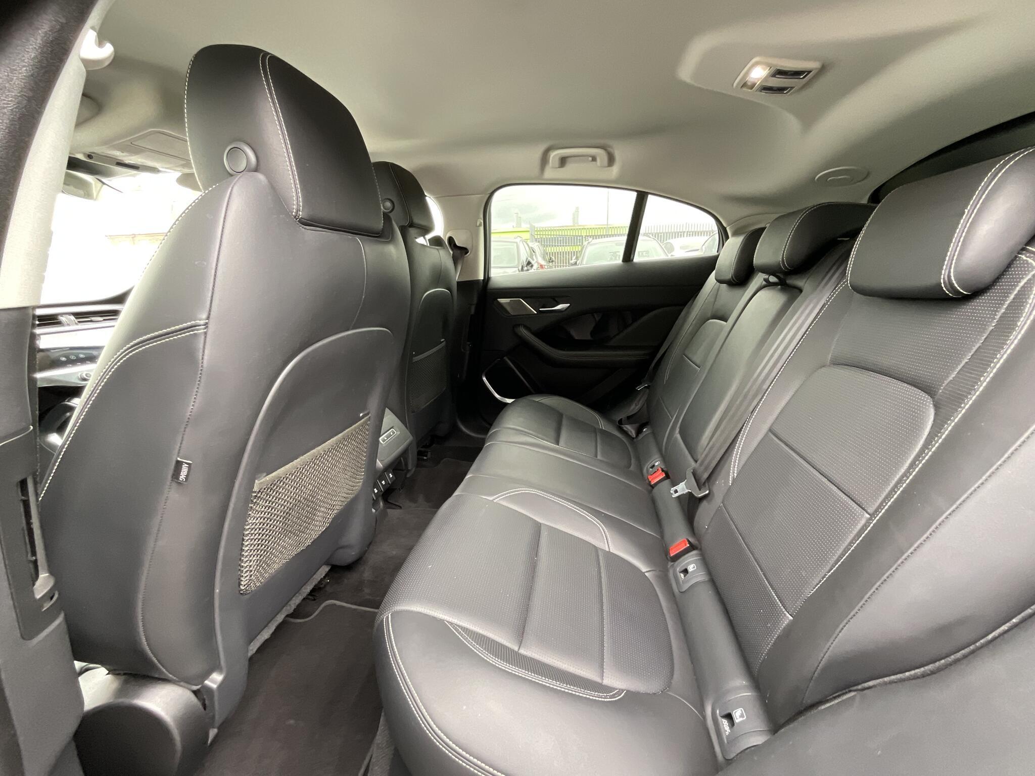 Jaguar I-Pace - Image 15