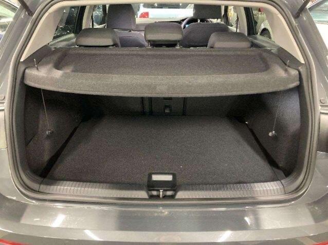 Volkswagen Golf - Image 5