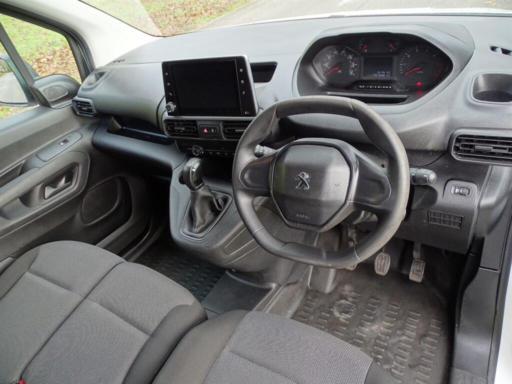 Peugeot Partner - Image 12