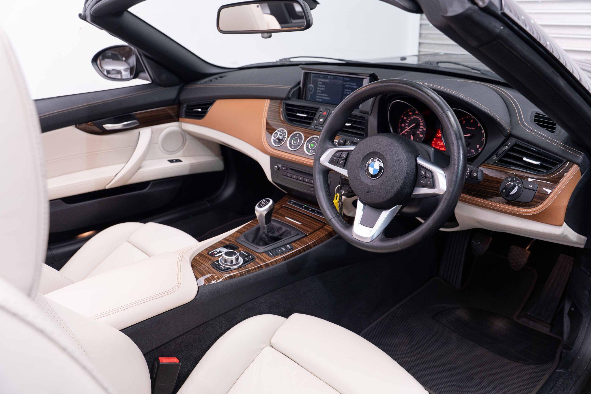 BMW Z4 - Image 9