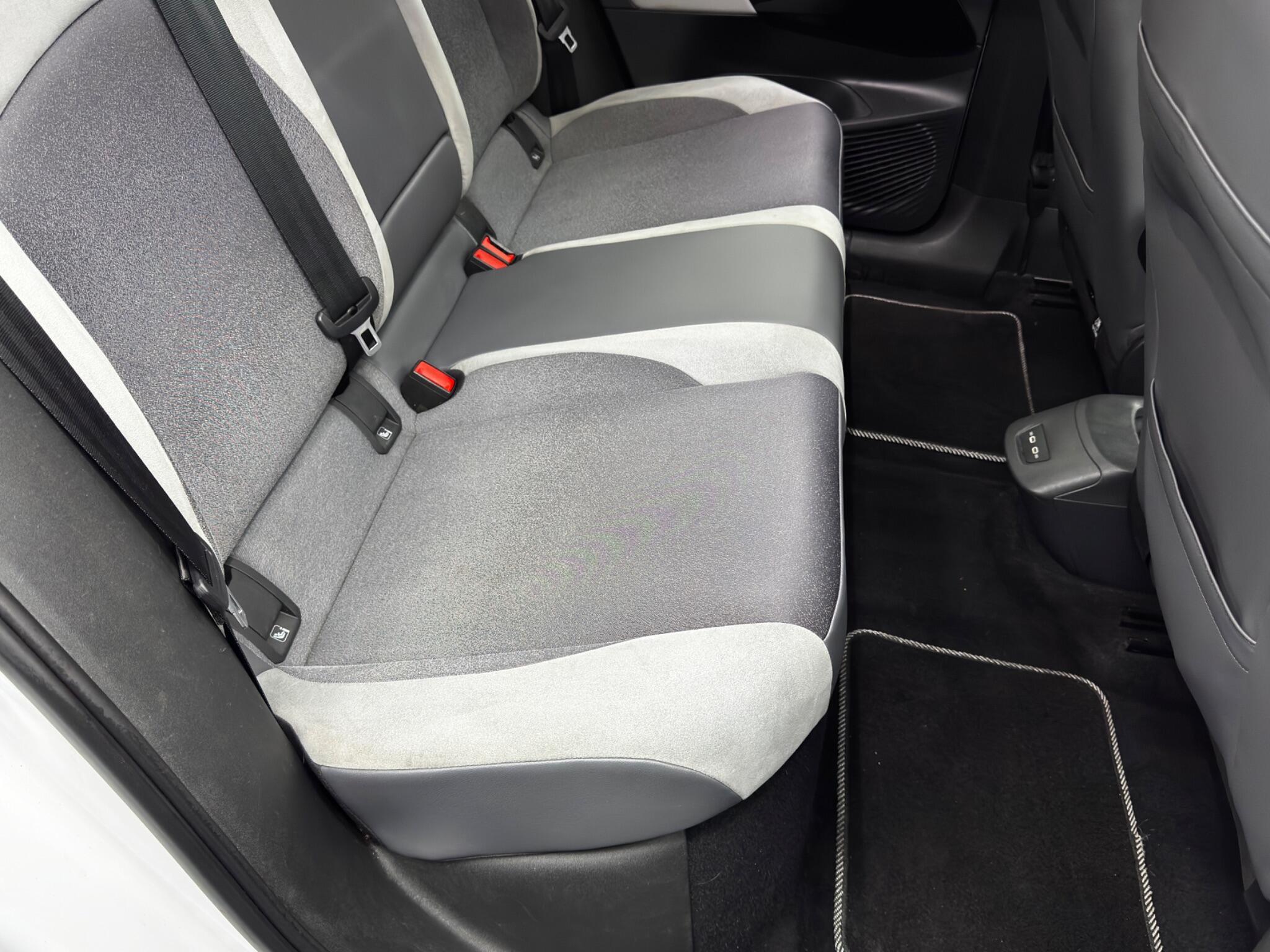 Volkswagen ID.3 - Image 16