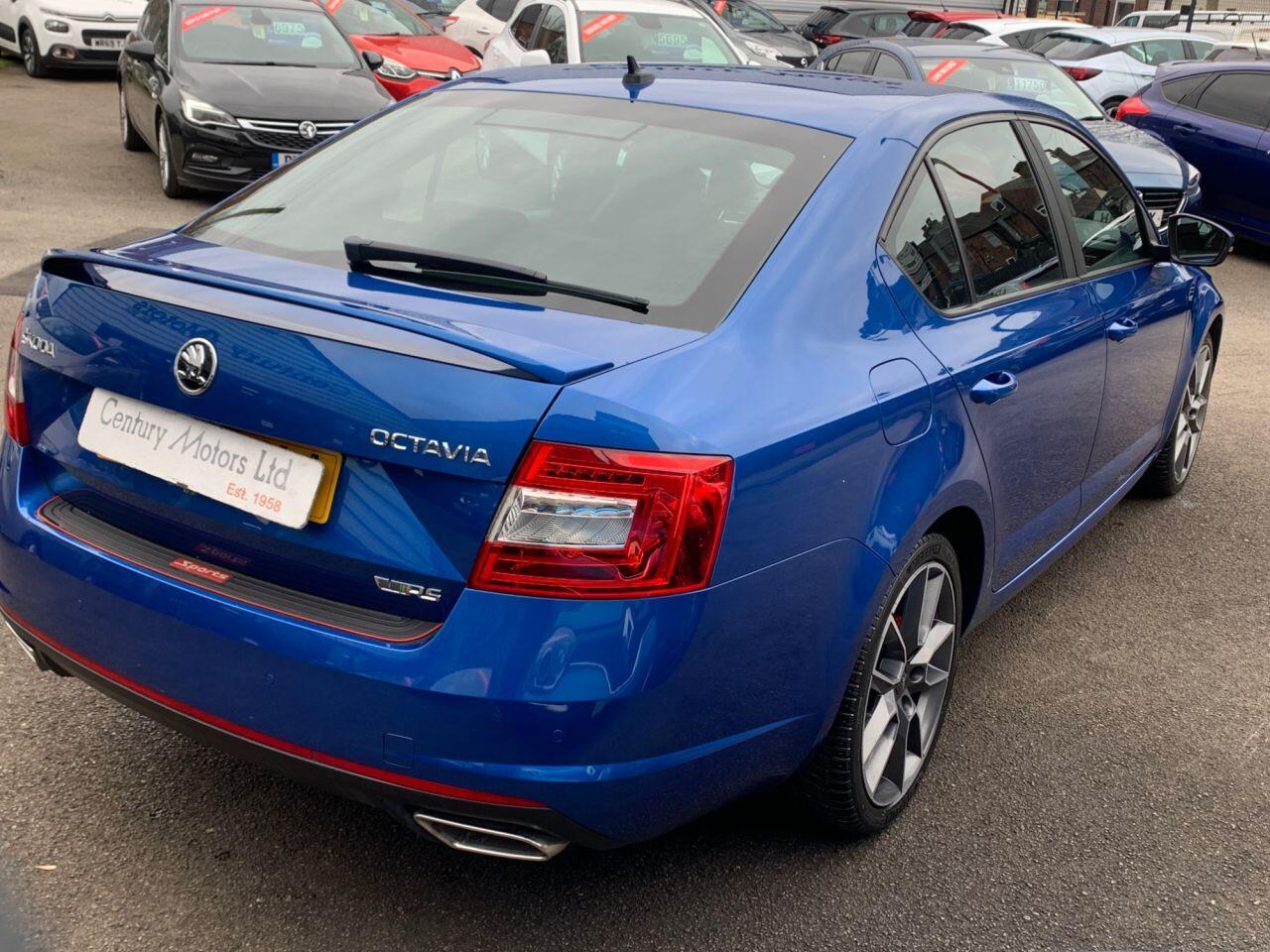 Skoda Octavia - Image 25