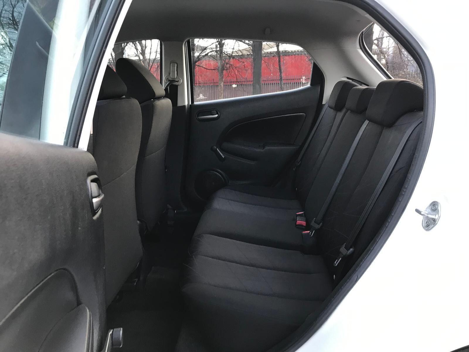 Mazda MAZDA2 - Image 24