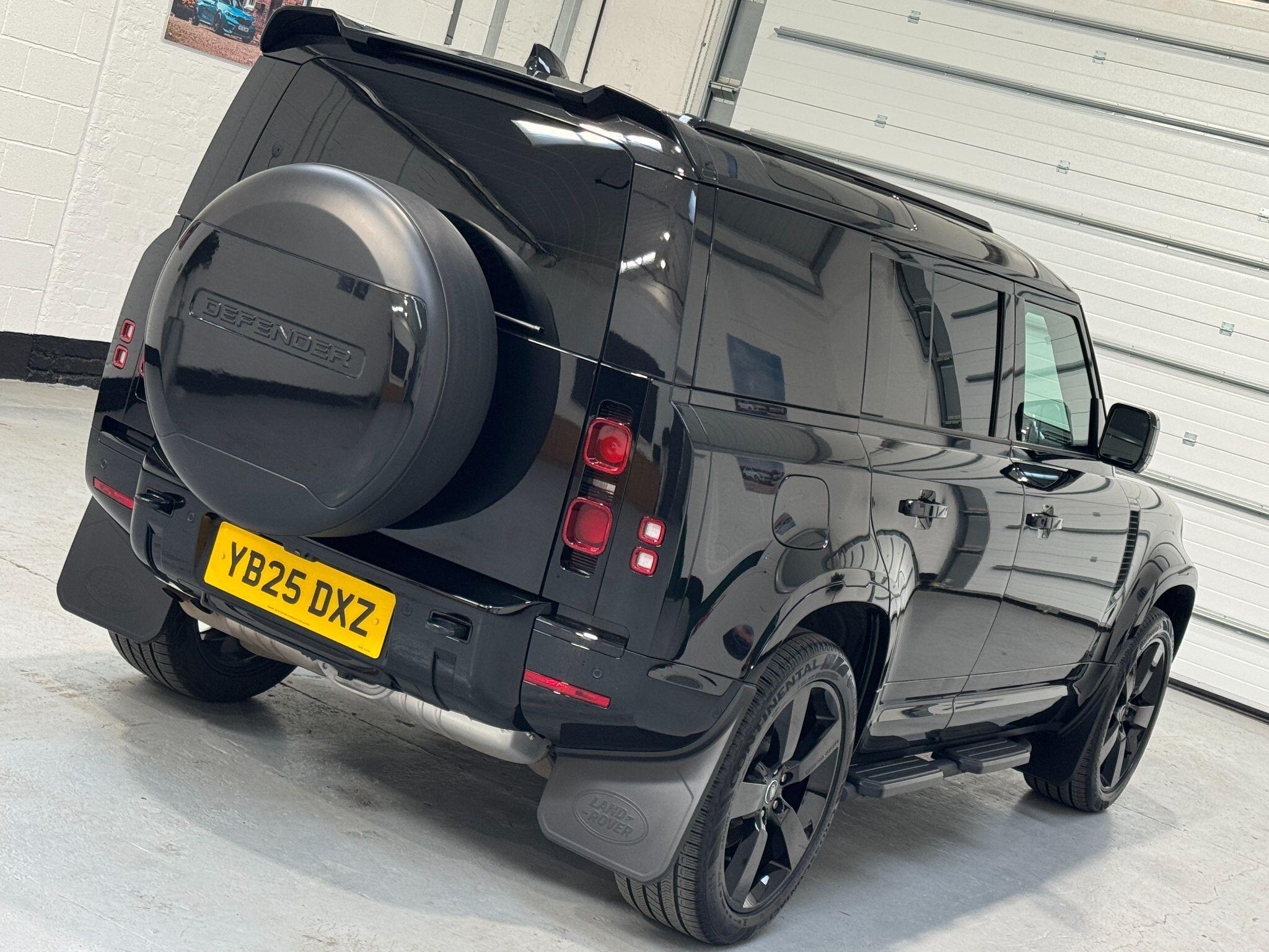 Land Rover Defender 110 - Image 32