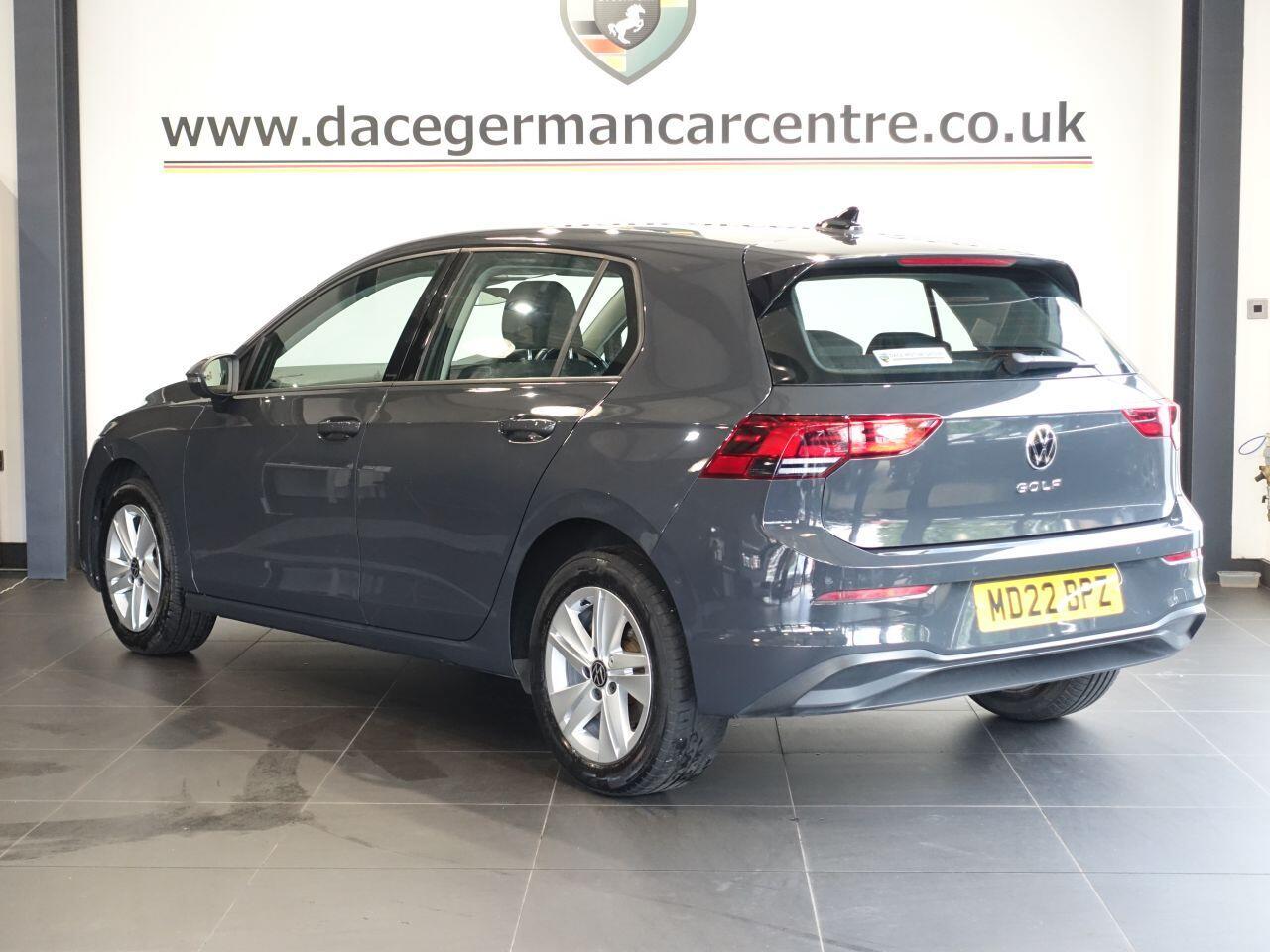Volkswagen Golf - Image 8