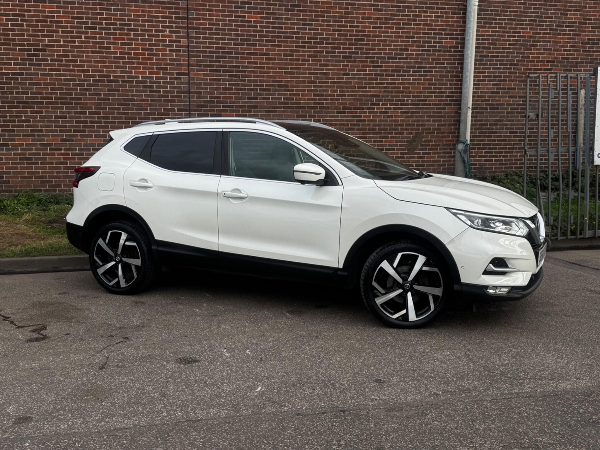 Nissan Qashqai - Image 13