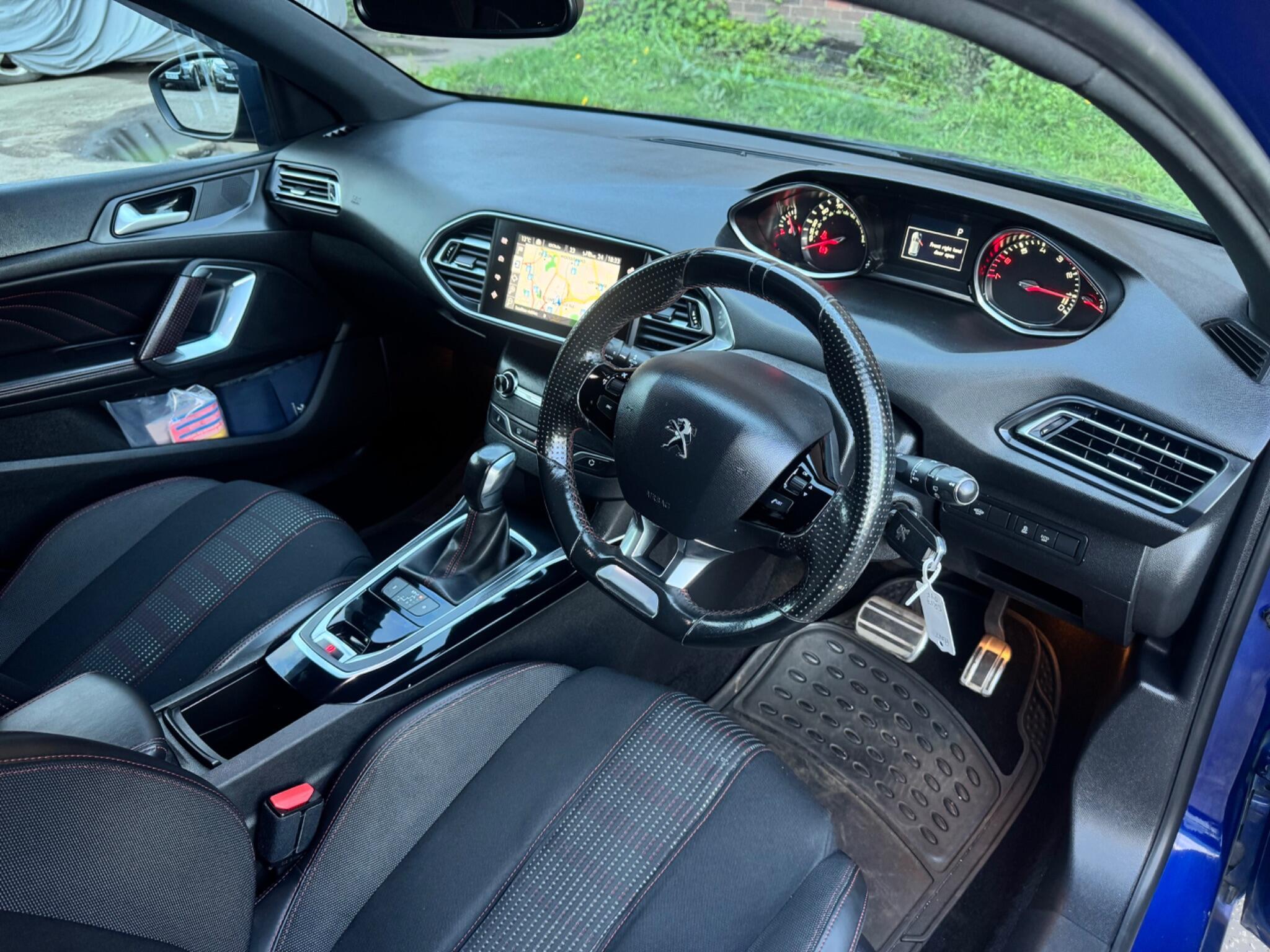 Peugeot 308 - Image 27