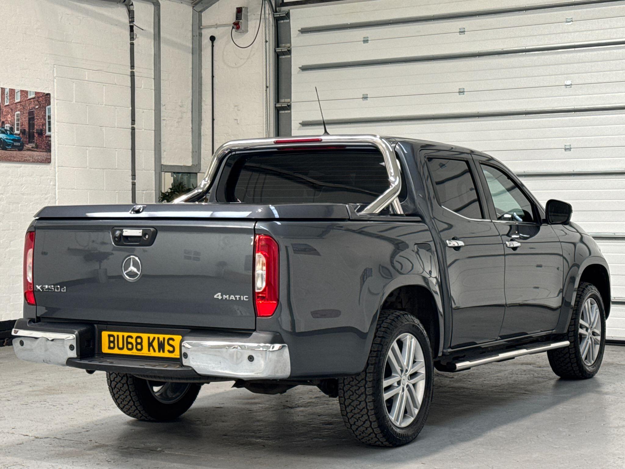 Mercedes X Class - Image 11