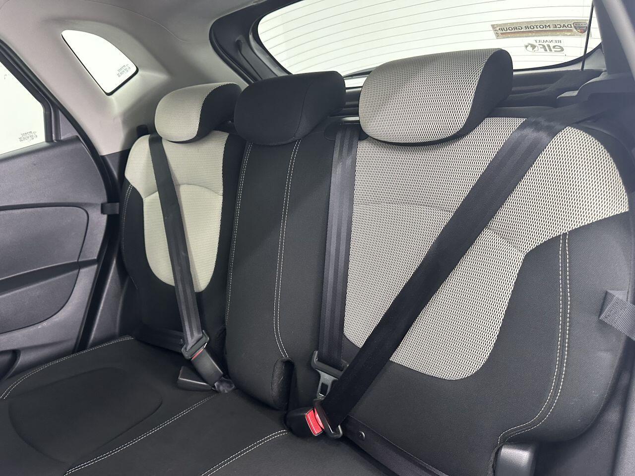 Renault Captur - Image 13