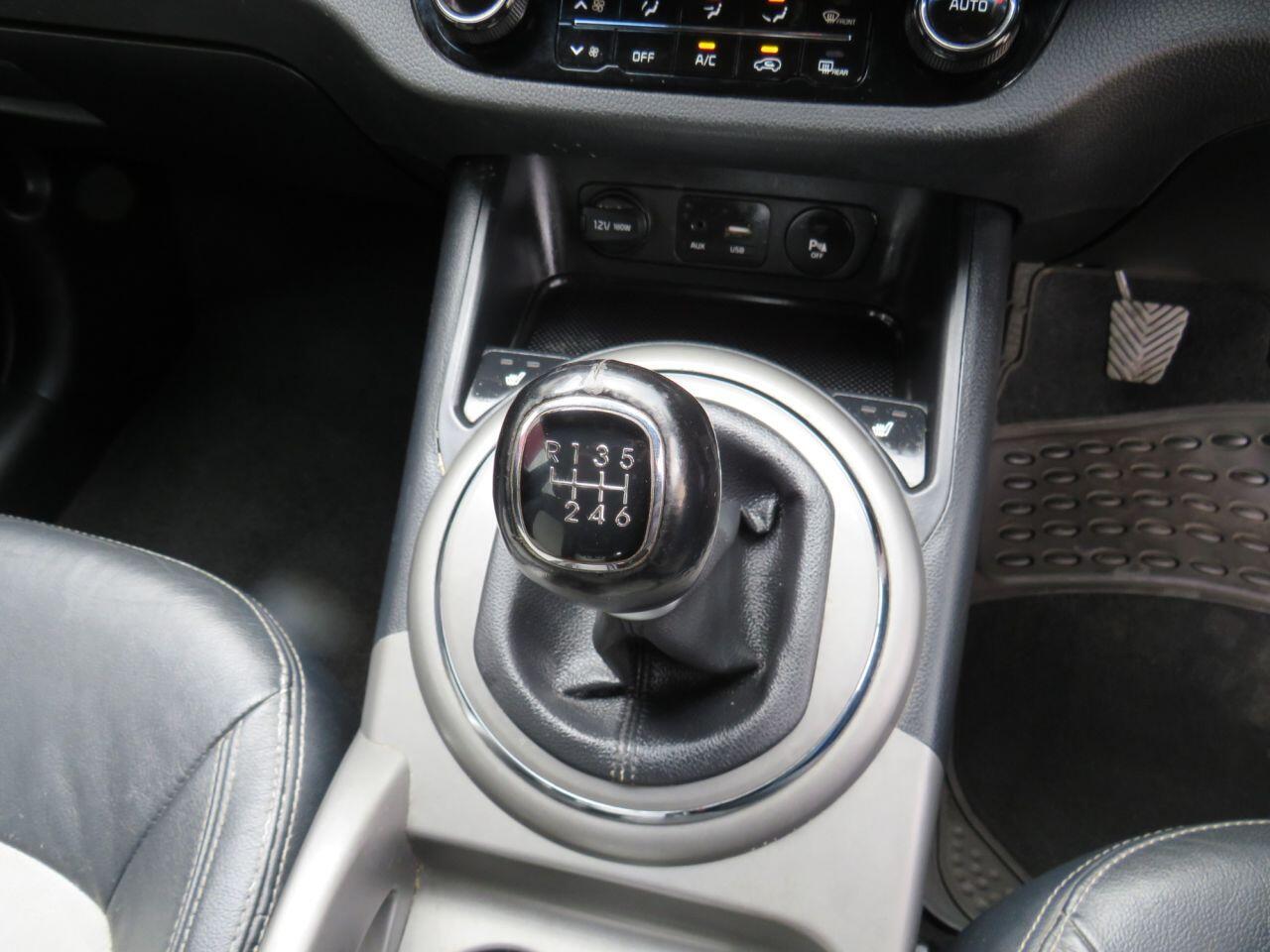 Kia Sportage - Image 13