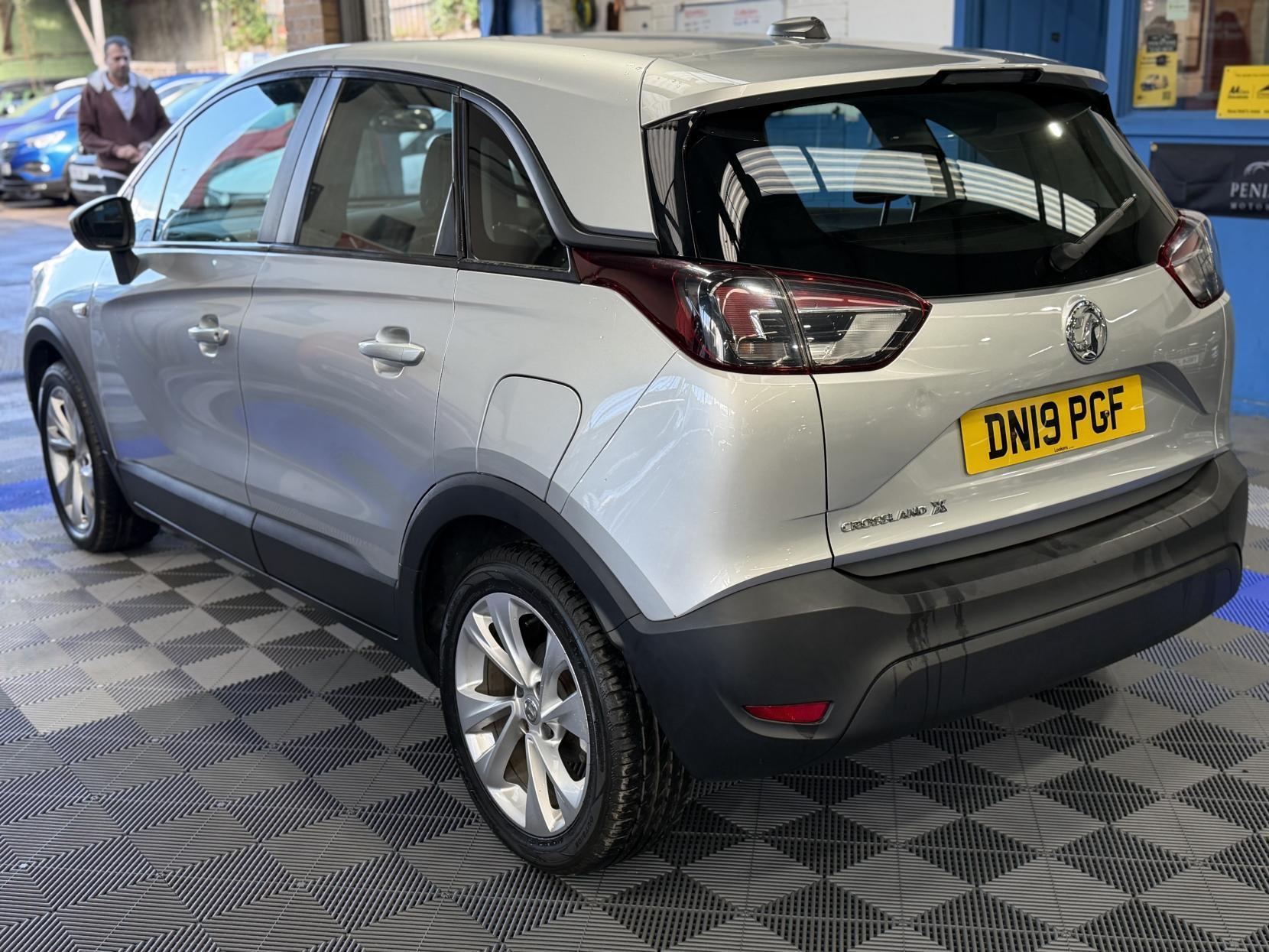 Vauxhall Crossland X - Image 5