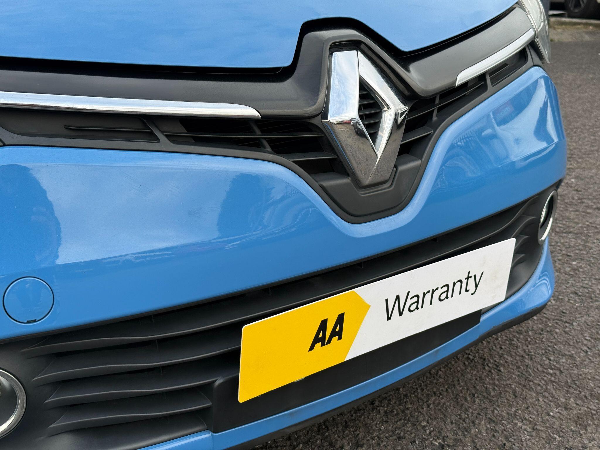 Renault Clio - Image 11