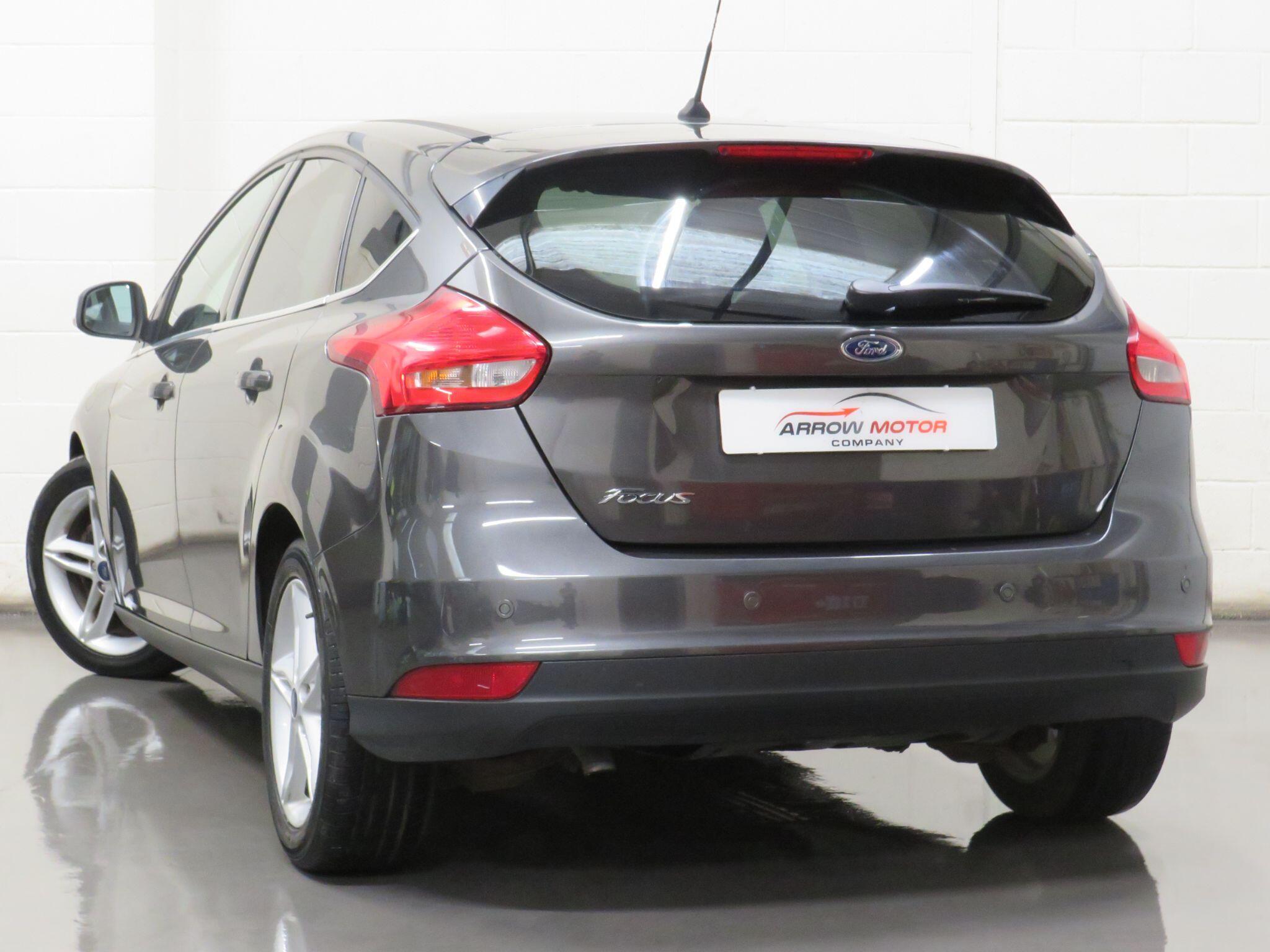 Ford Focus - Image 5
