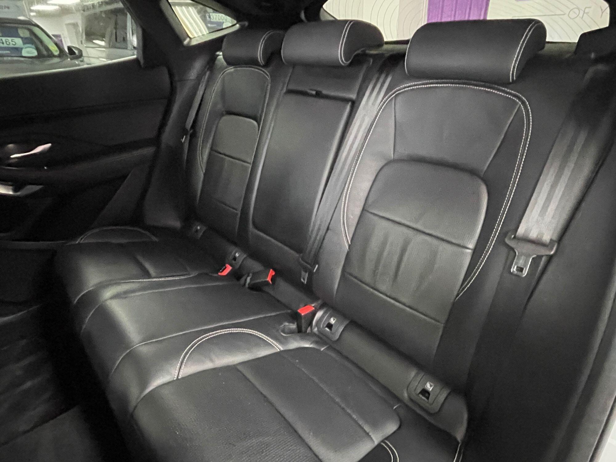 Jaguar E-Pace - Image 29