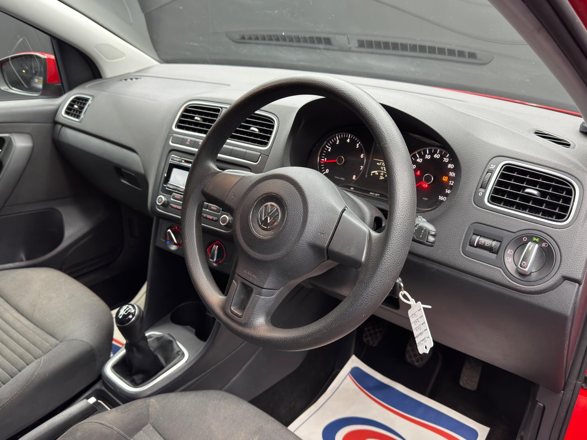 Volkswagen Polo - Image 9