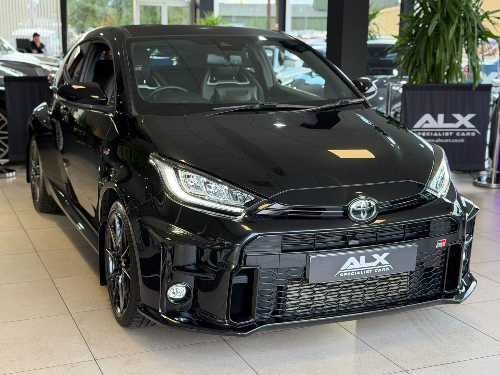 Toyota Yaris - Image 10