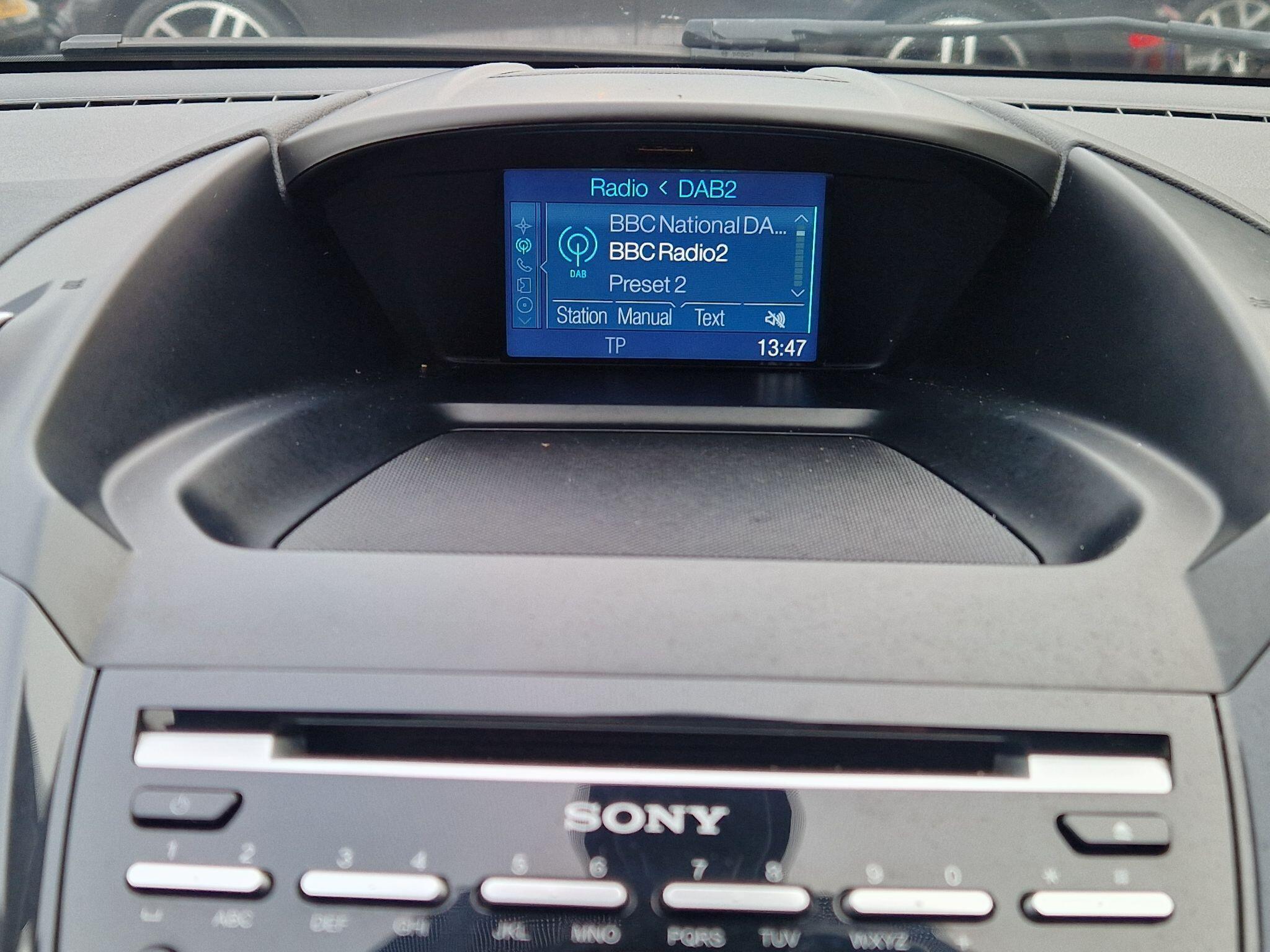 Ford Kuga - Image 42