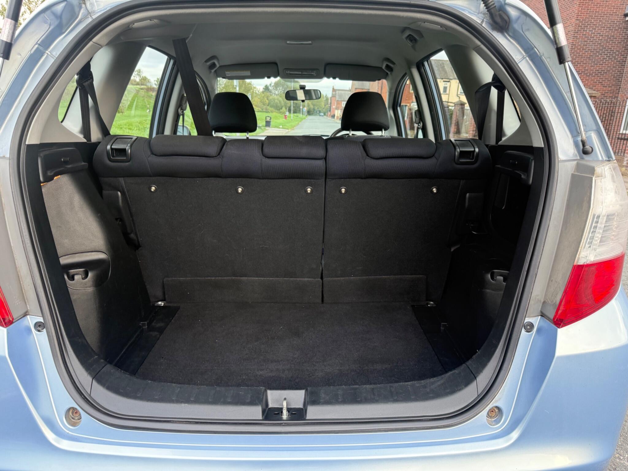 Honda Jazz - Image 12