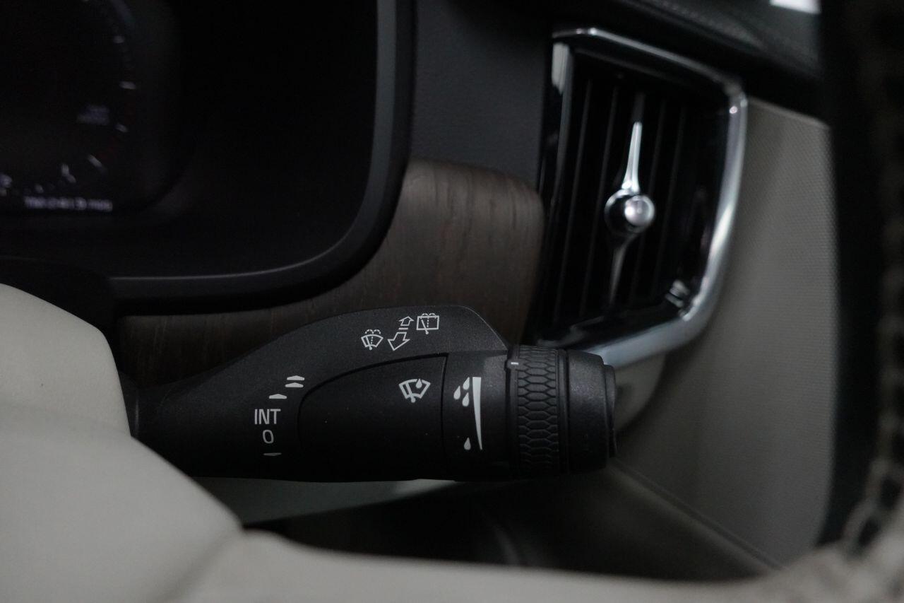 Volvo V90 CROSS COUNTRY - Image 20