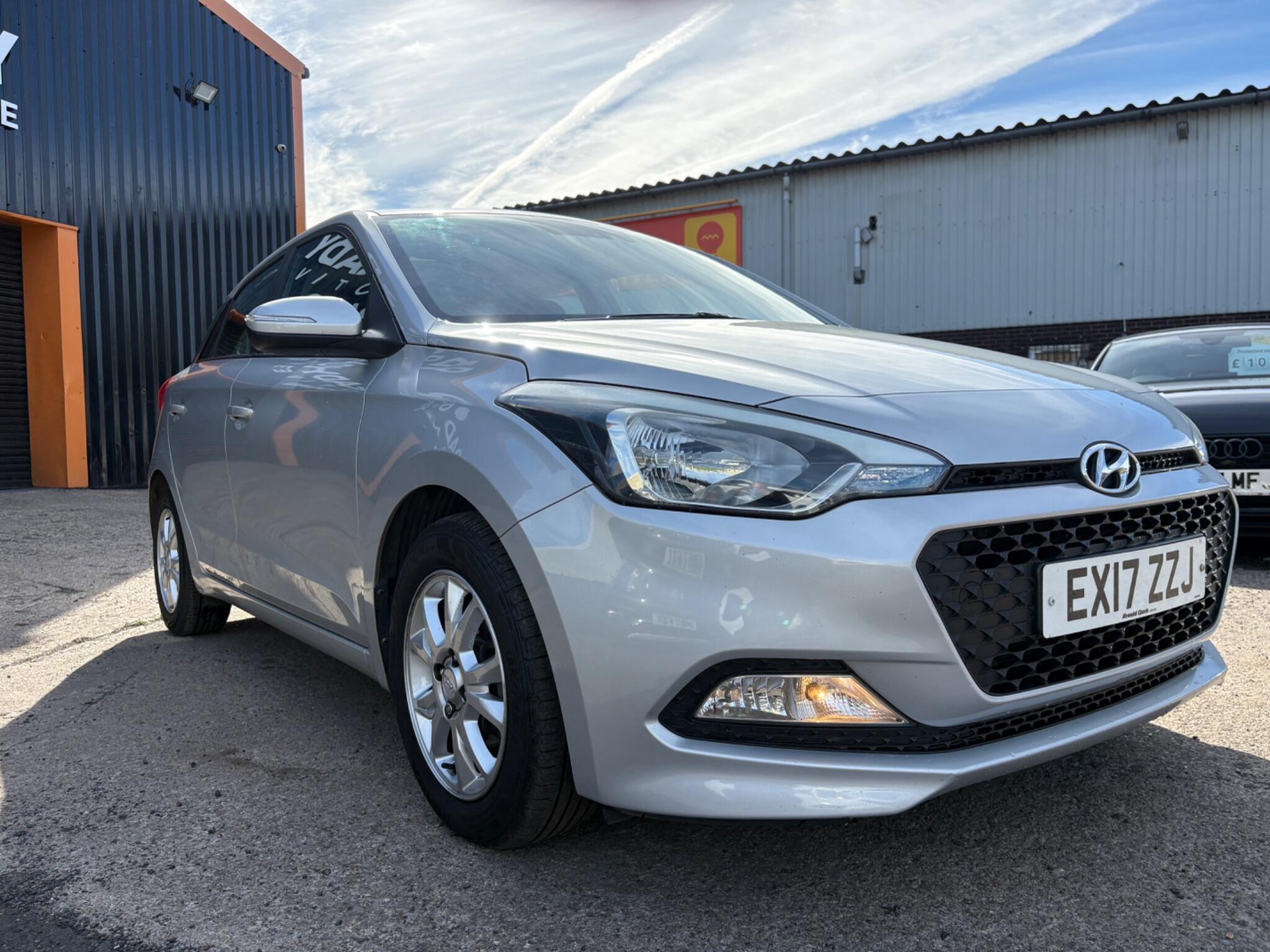 Hyundai i20 - Image 10