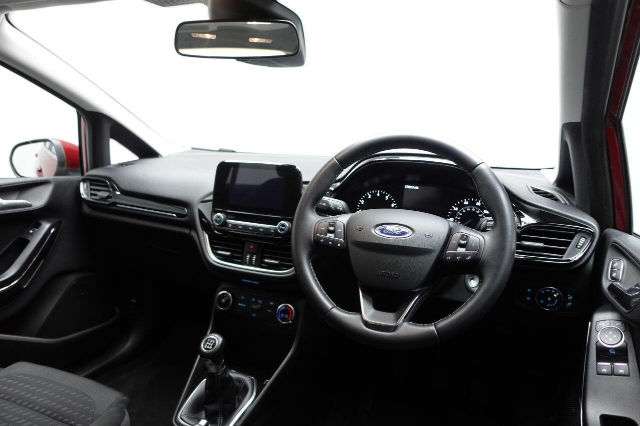 Ford Fiesta - Image 15