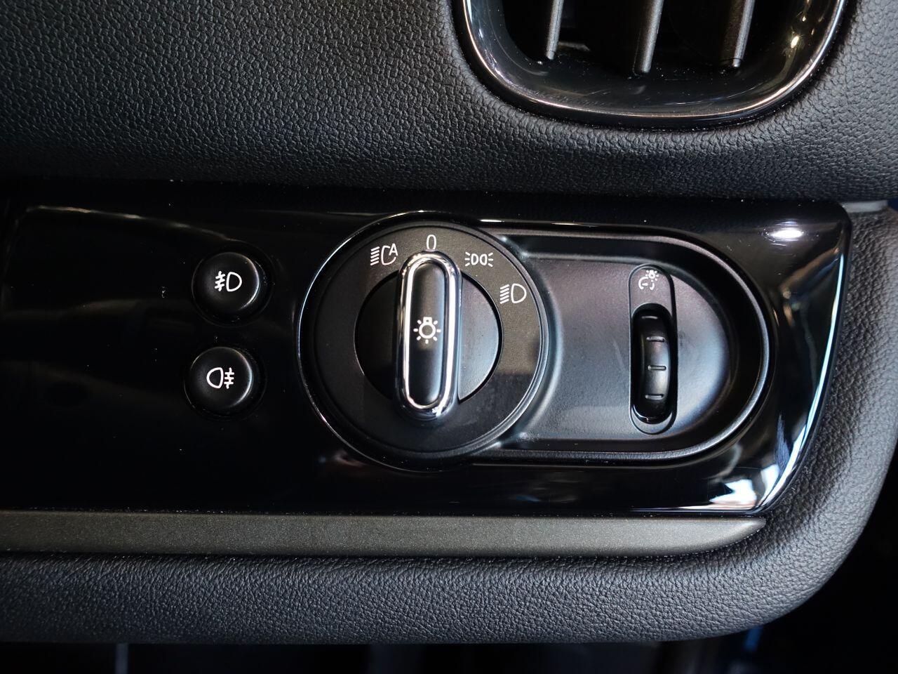 MINI Countryman - Image 21