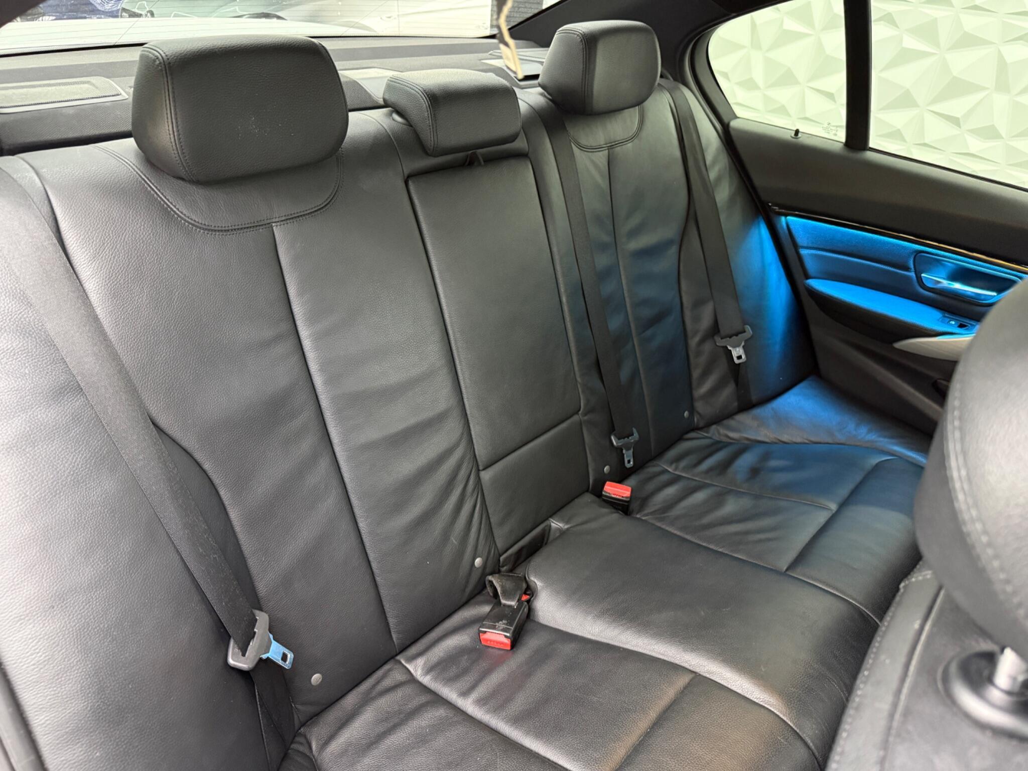 BMW 3 Series - Image 21