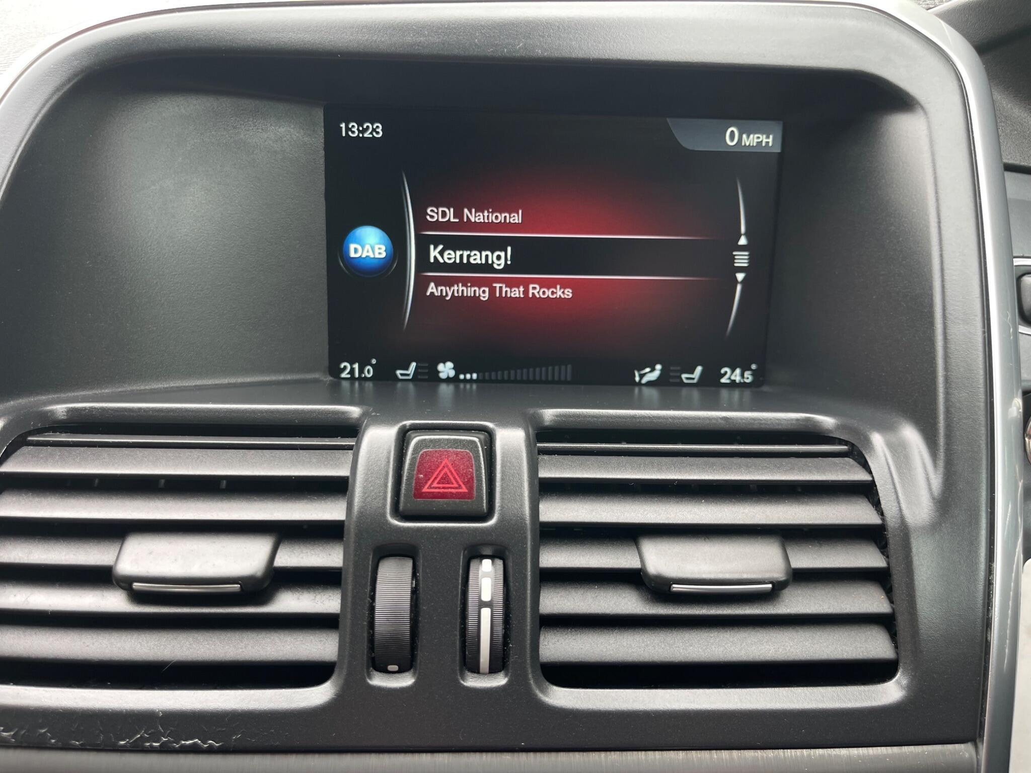 Volvo XC60 - Image 61